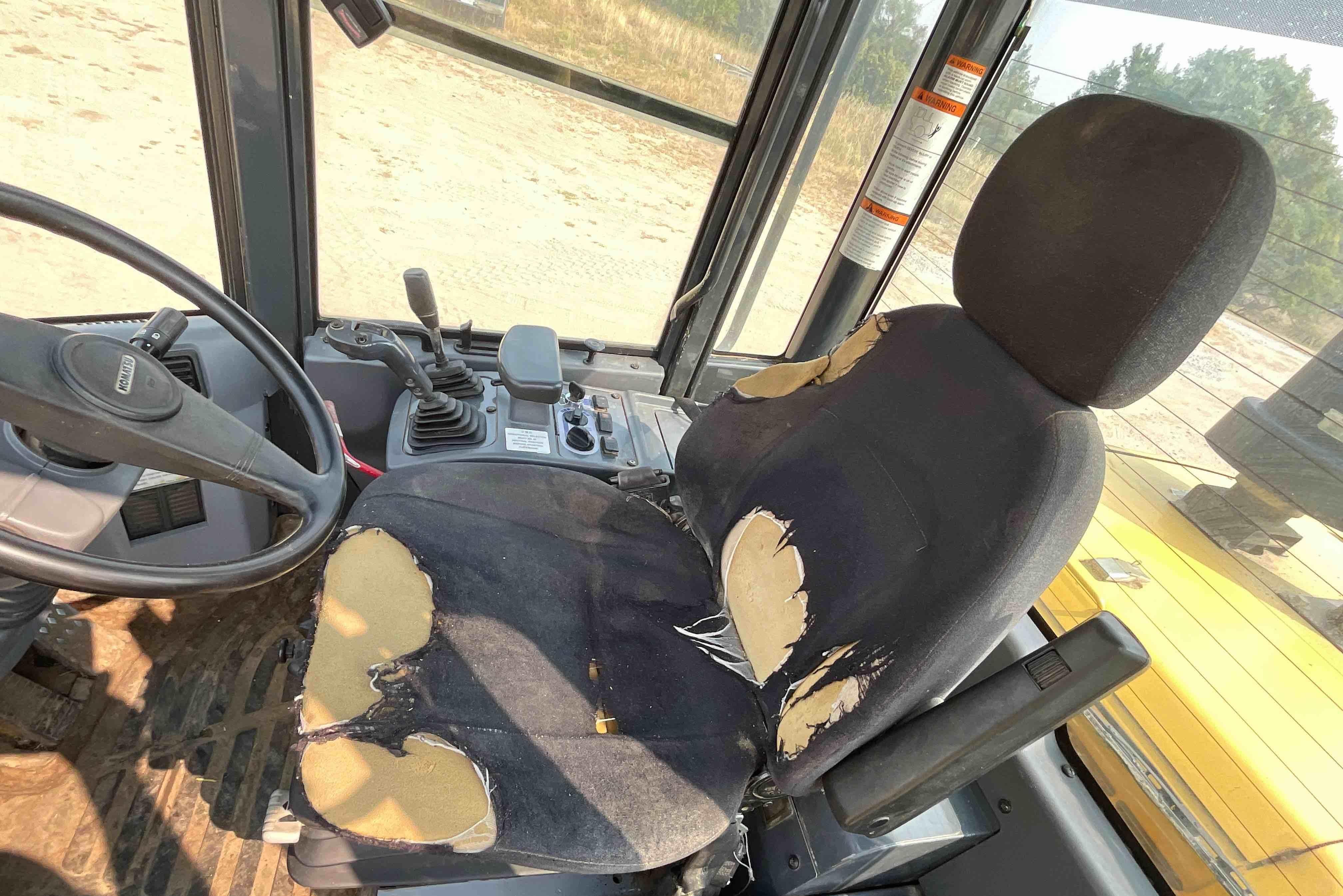 gallery 2008 Komatsu WA320-5L Wheel Loader W/Grapple
