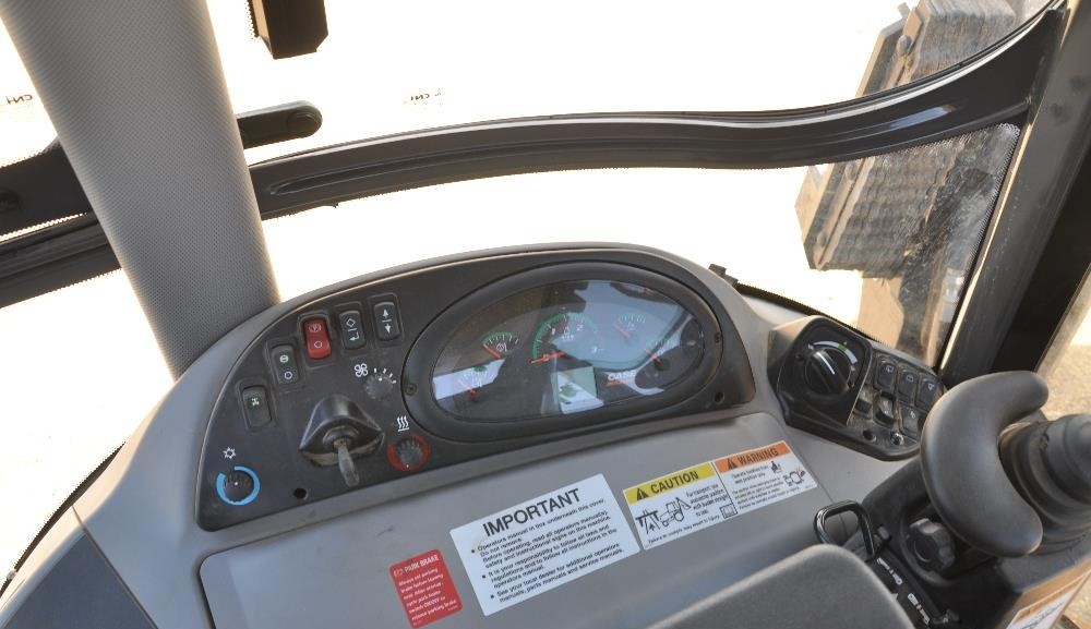 gallery 2019 Case 580 Super N 4x4 Loader Backhoe