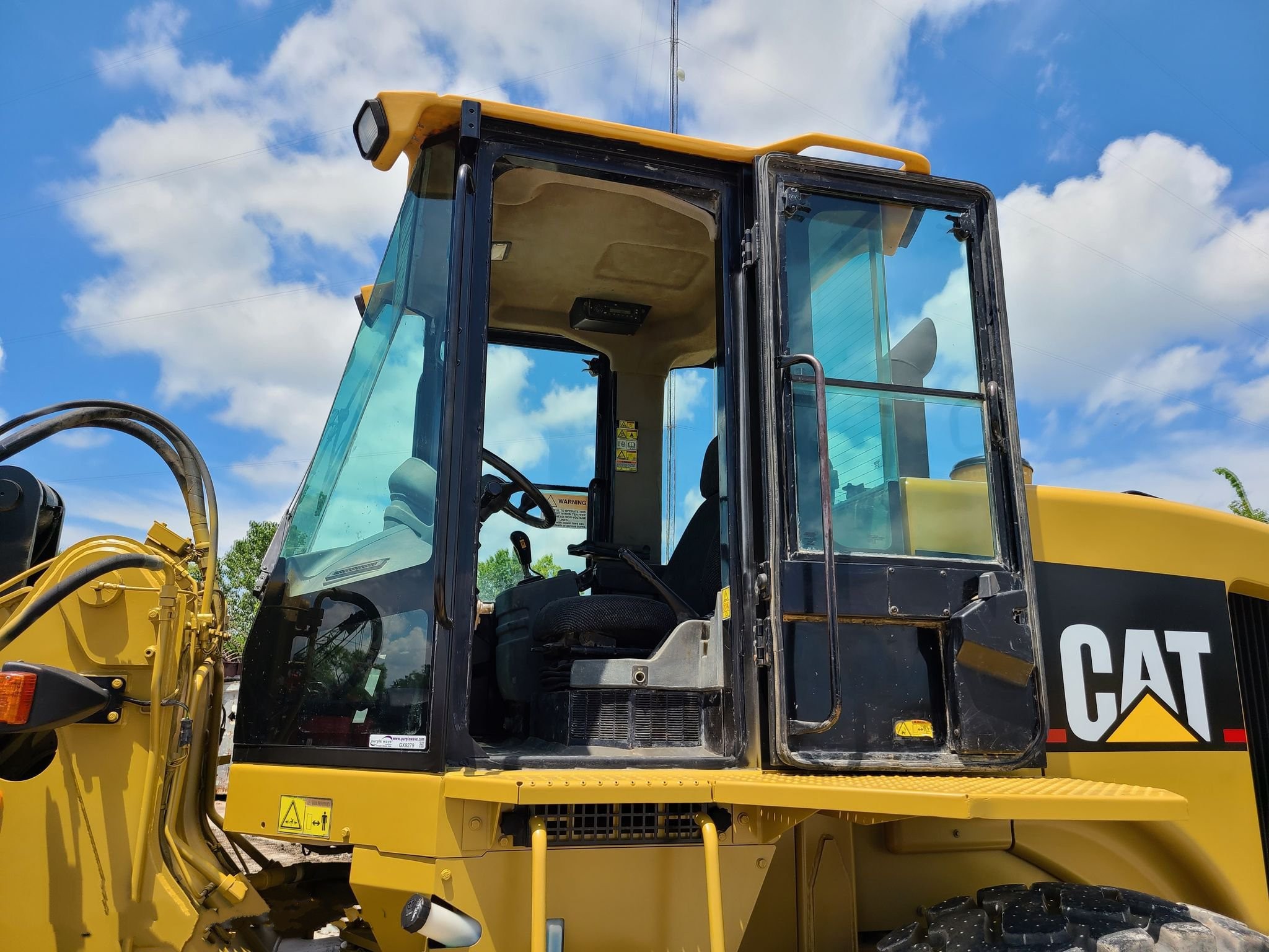 gallery 2006 Caterpillar 924G wheel loader