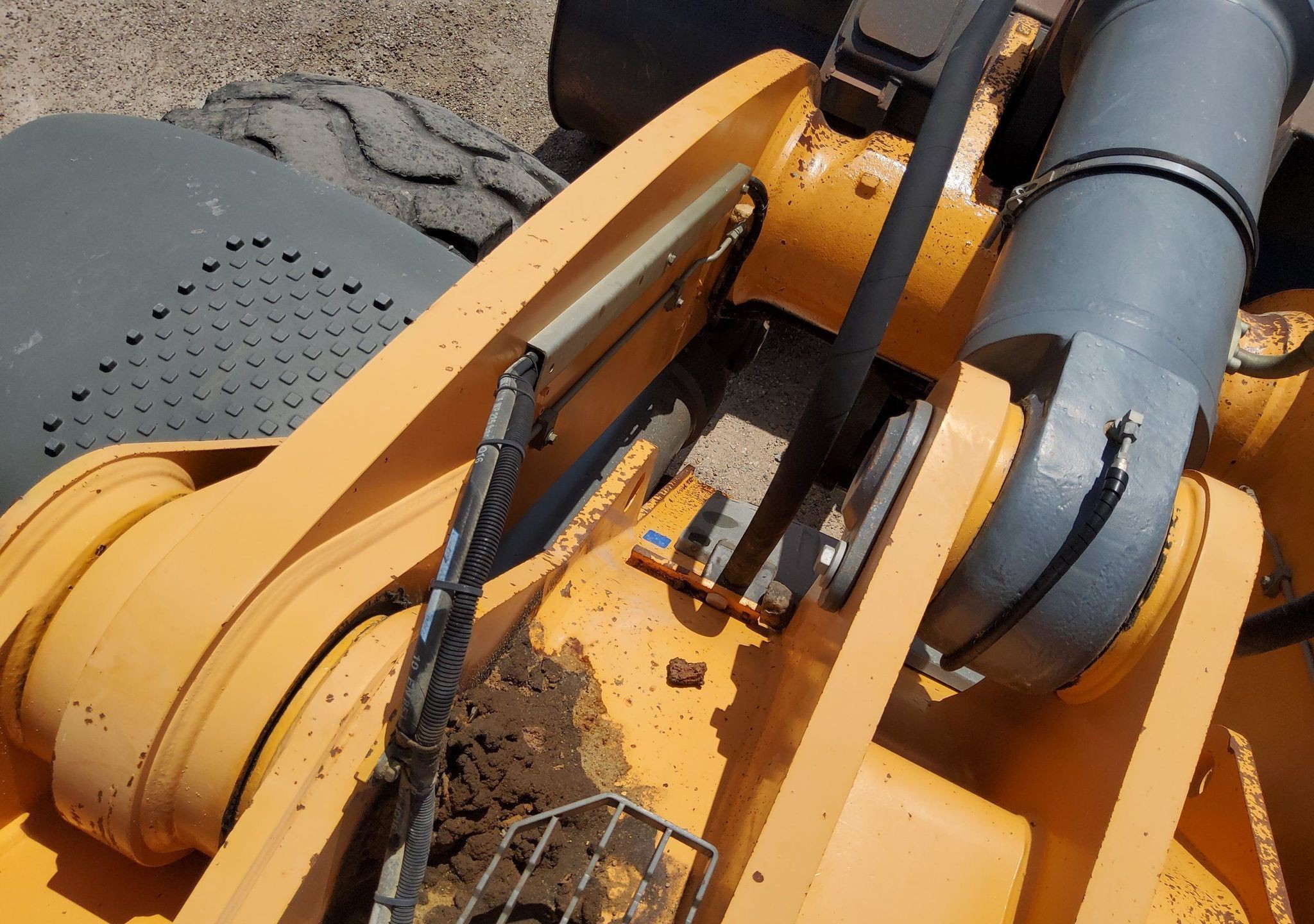 gallery 2017 Liebherr L586 wheel loader