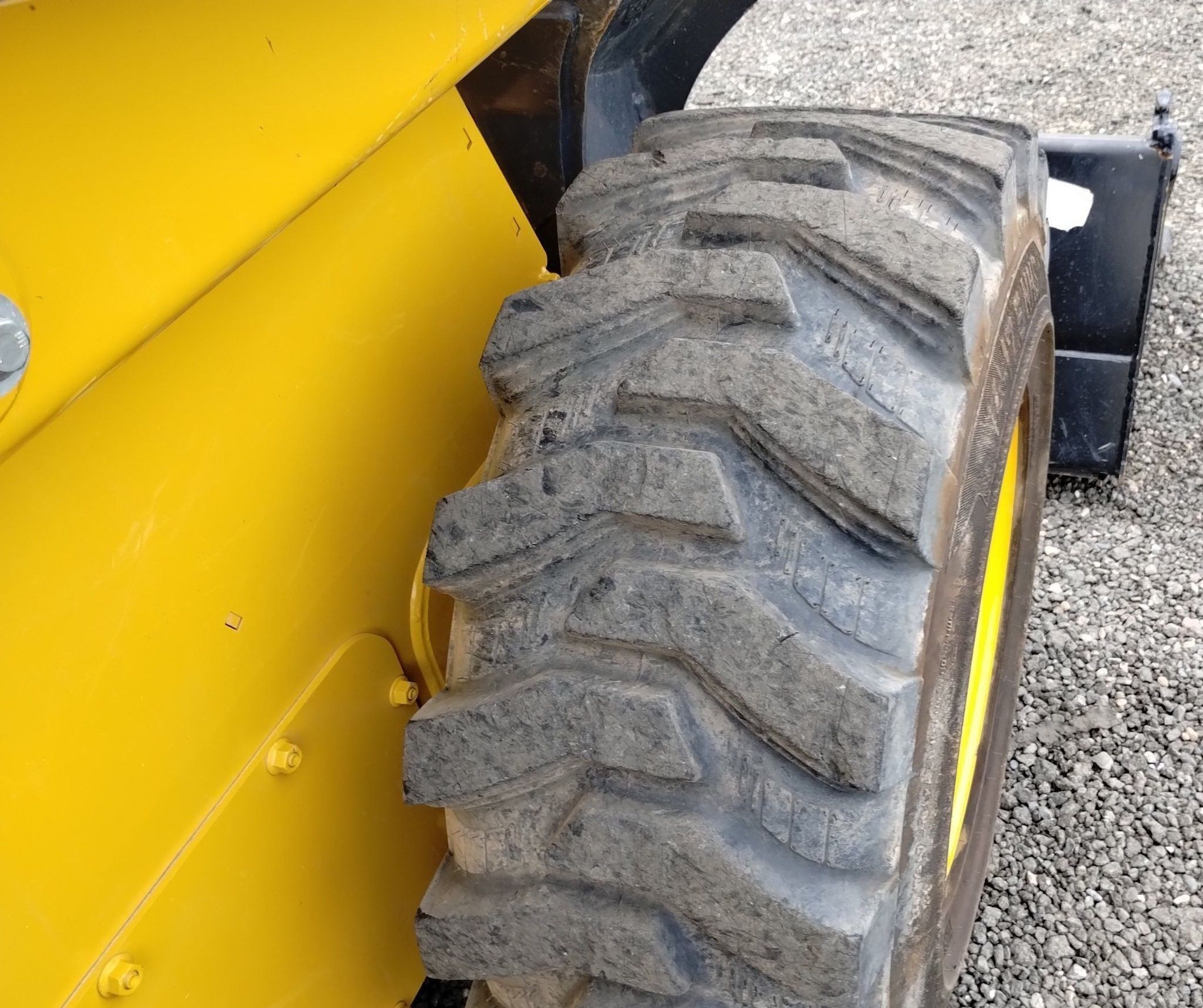 gallery 2022 John Deere 330G skid steer loader