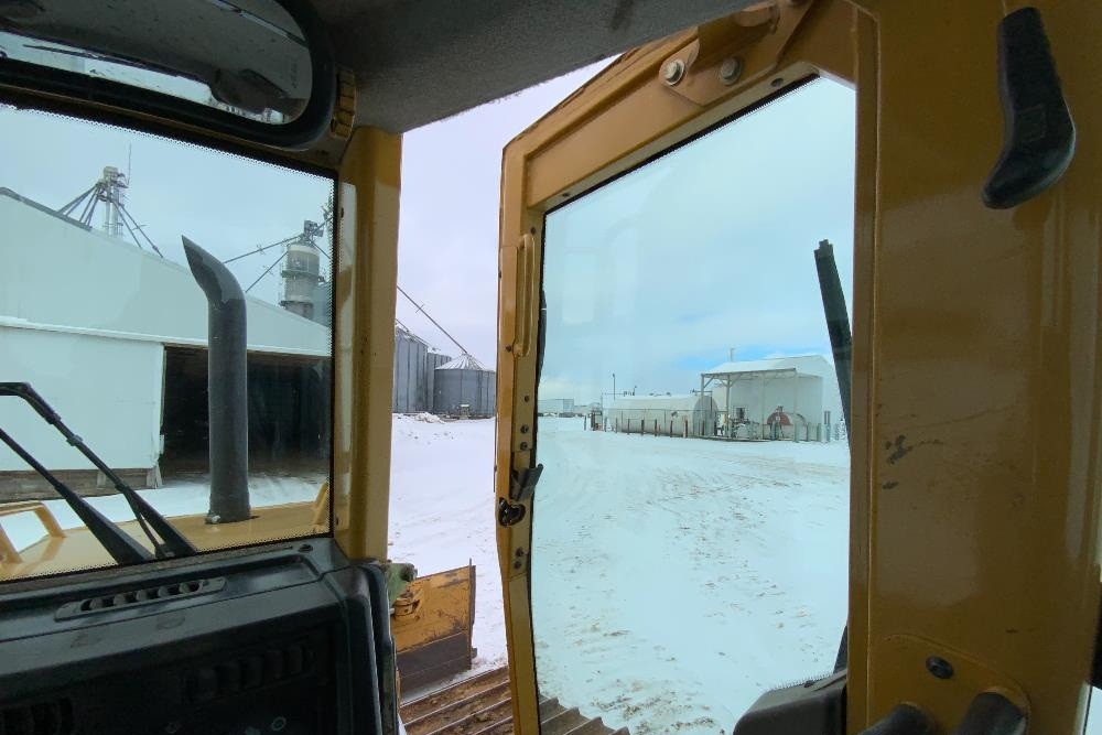 gallery 2005 Caterpillar D6N LGP Crawler Dozer