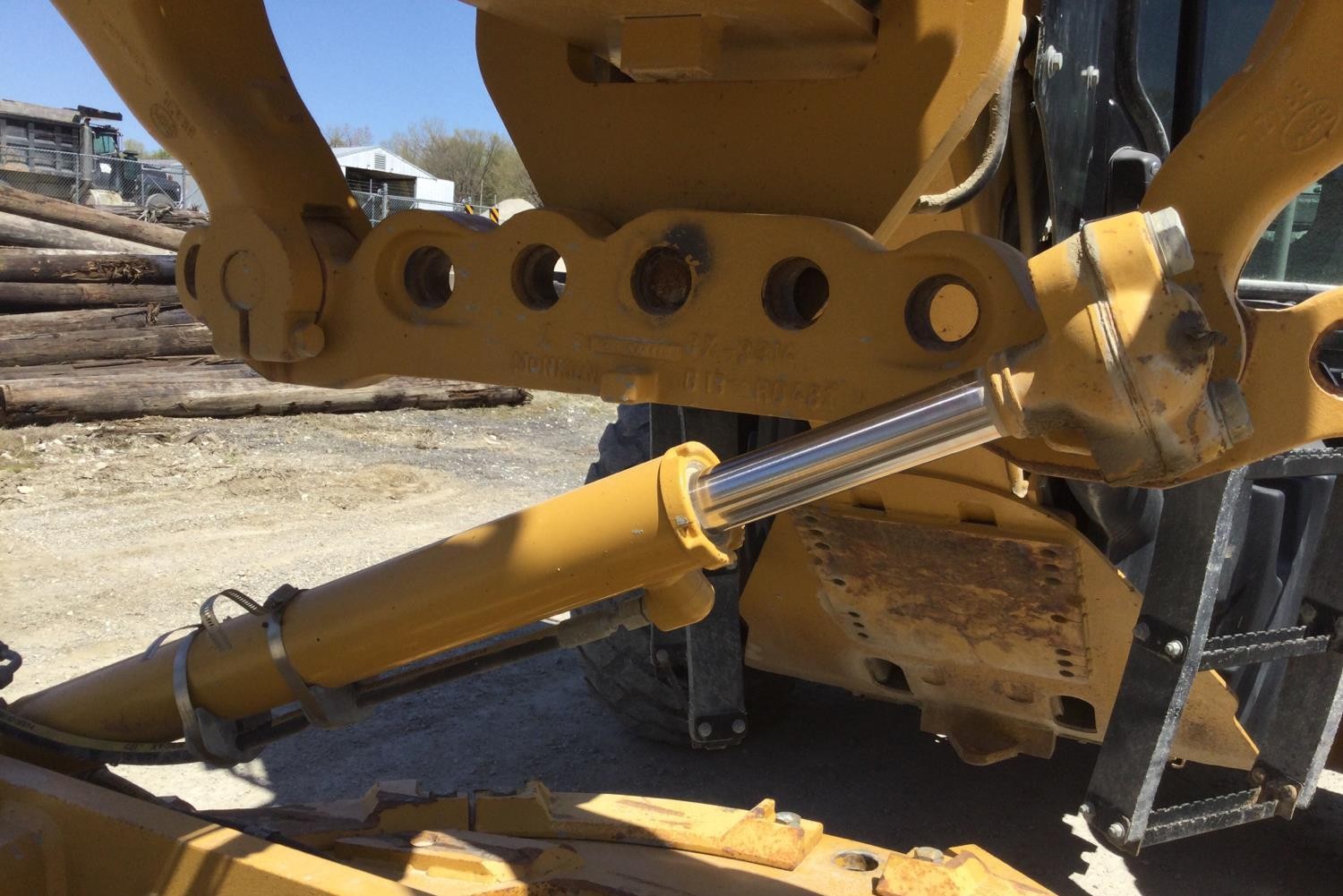 gallery 2011 Caterpillar 140M VHP Grader