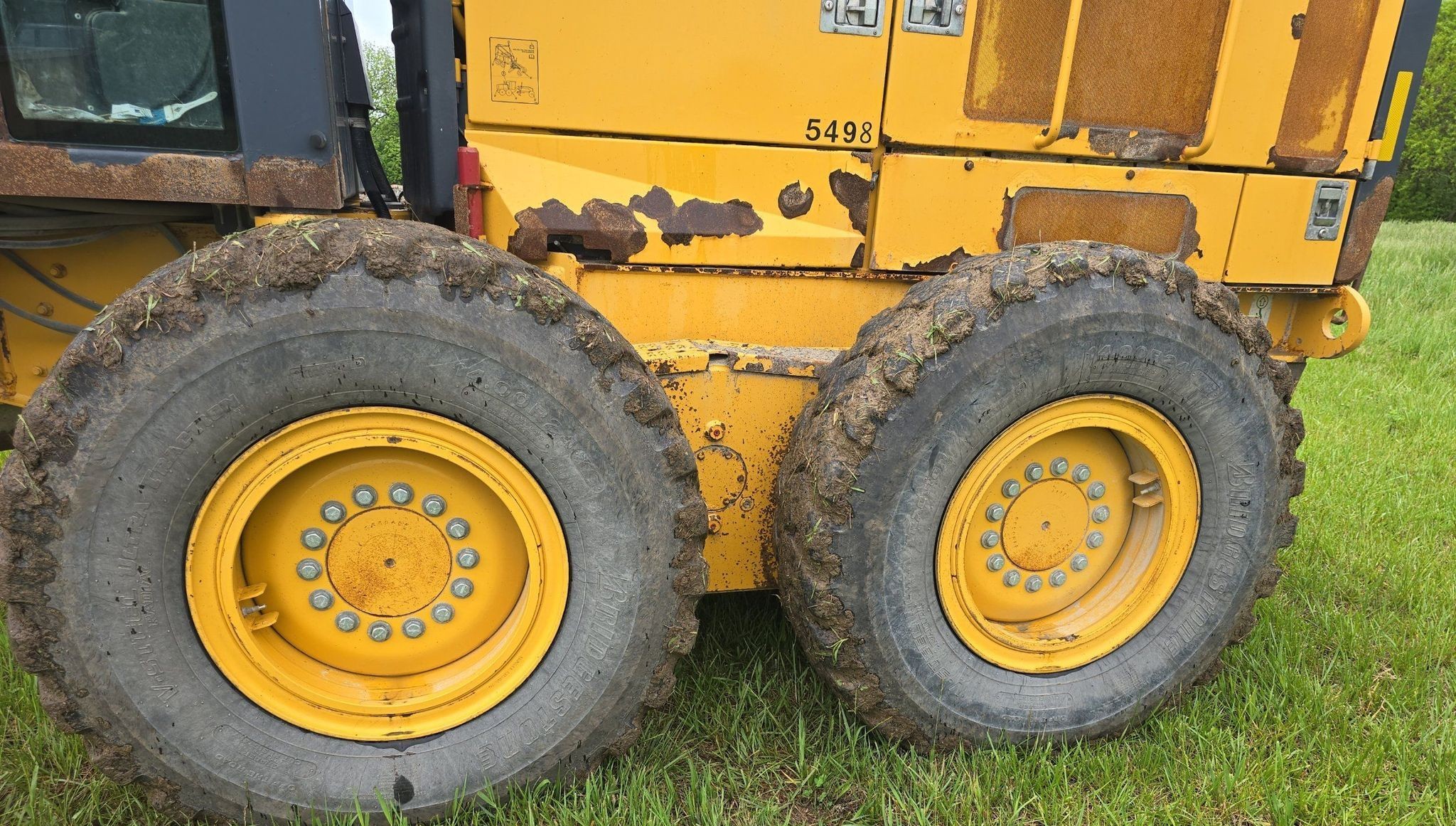 gallery 2013 John Deere 770G motor grader