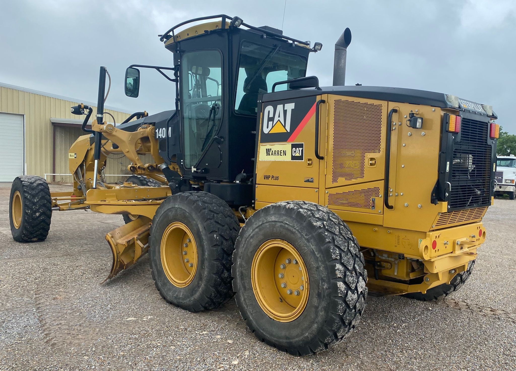 gallery 2010 Caterpillar 140M motor grader