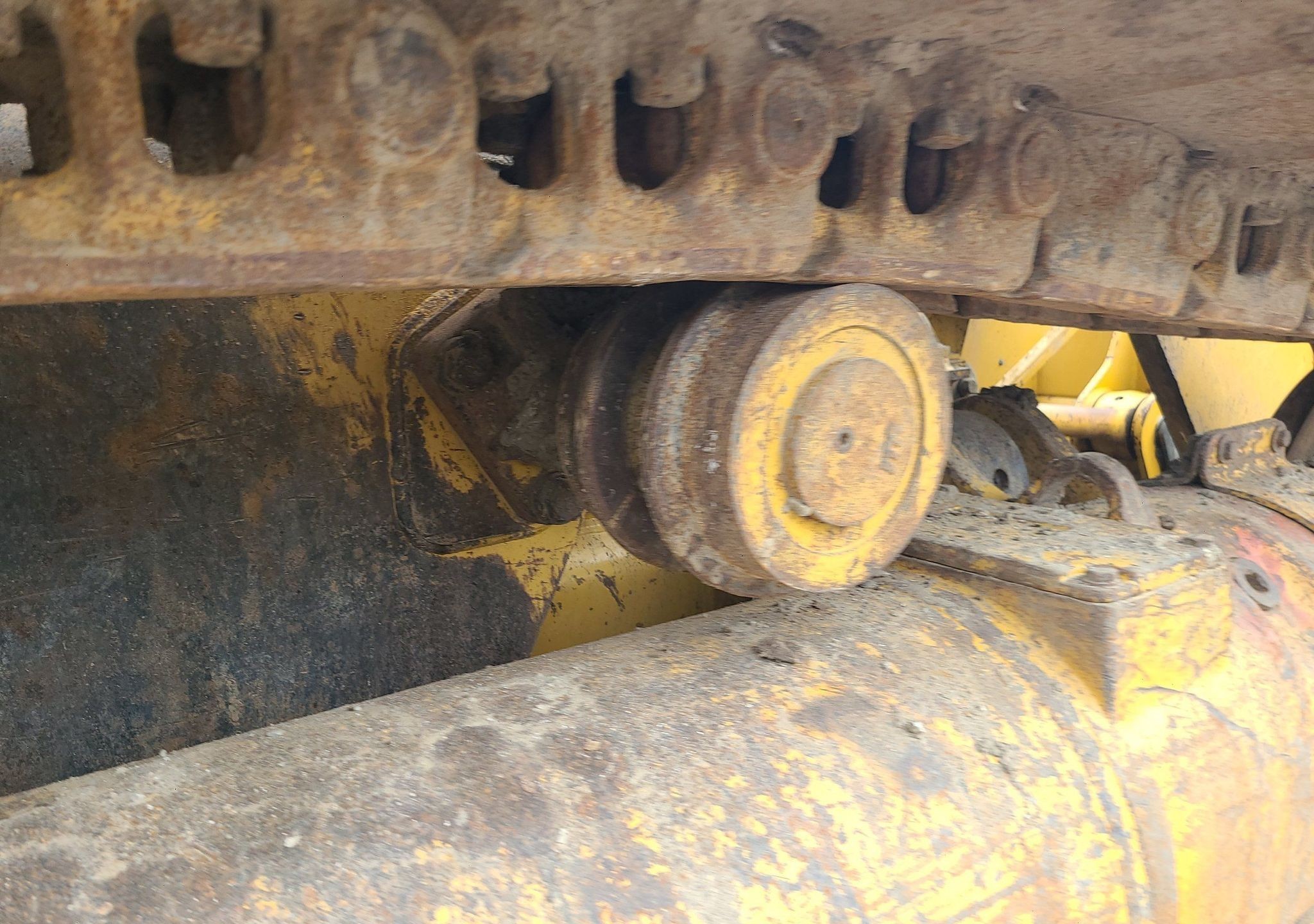 gallery 2008 Caterpillar 963D track loader