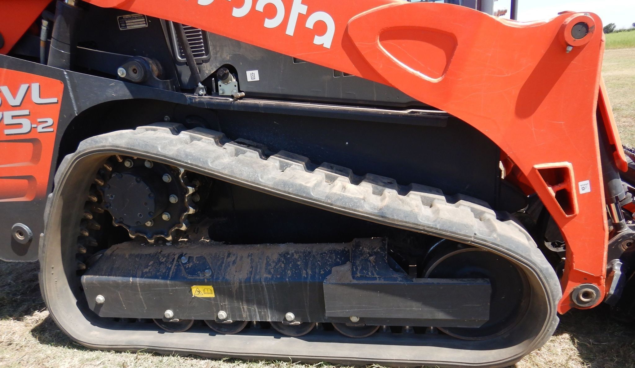 gallery 2021 Kubota SVL75-2  tracked skid steer loader