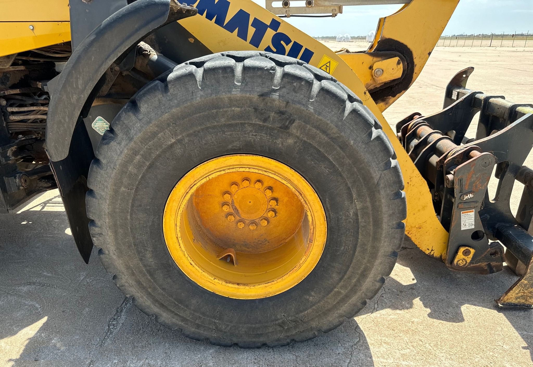 gallery 2014 Komatsu WA270-7 wheel loader