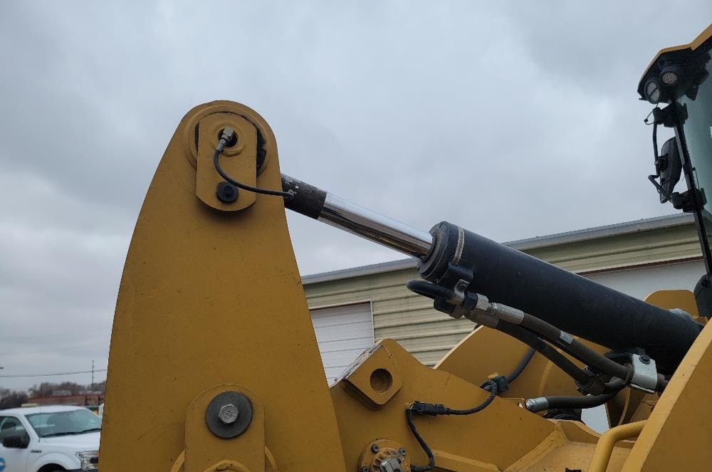 gallery 2016 Caterpillar 926M Wheel Loader W4-IN-1 Bucket