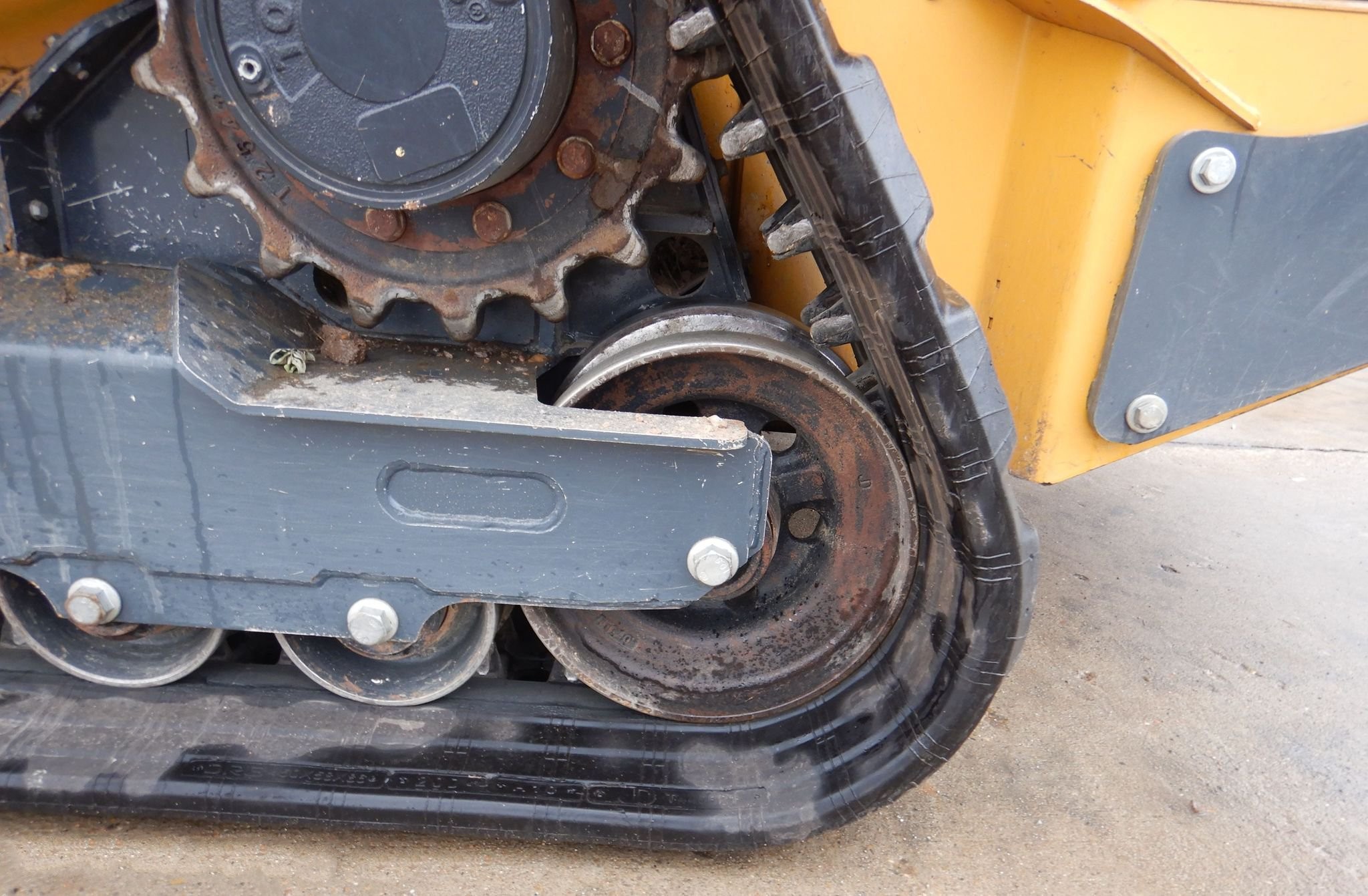 gallery 2021 John Deere 333G tracked skid steer loader