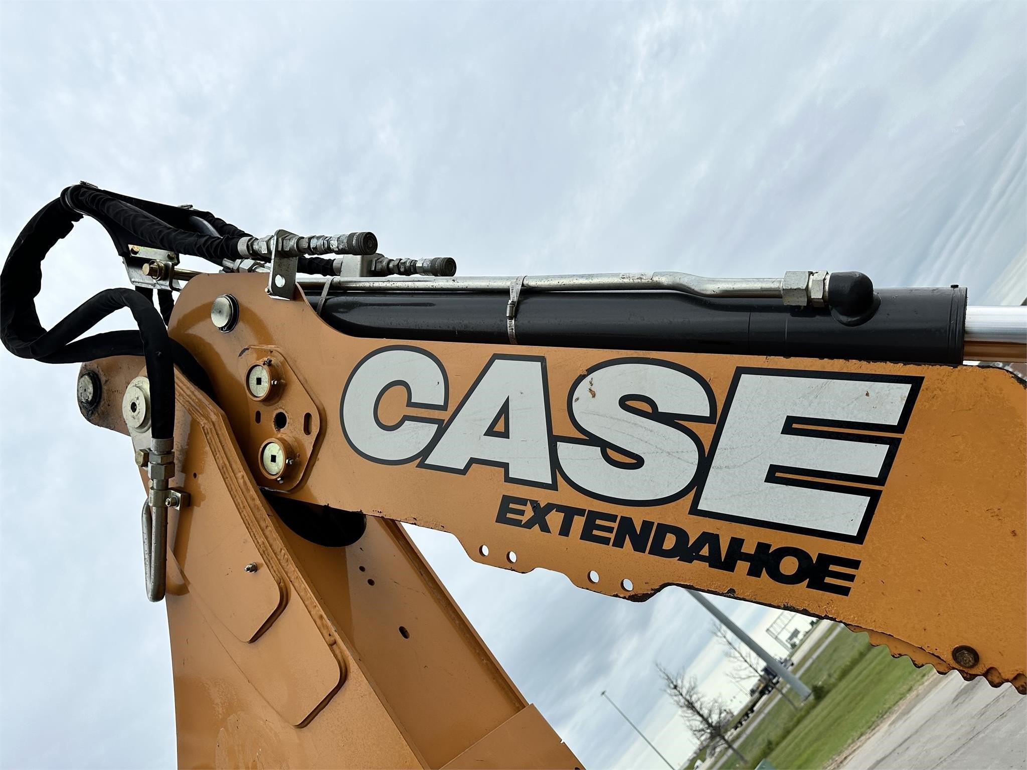 gallery 2019 Case 590SN 4x4 Backhoe Loader