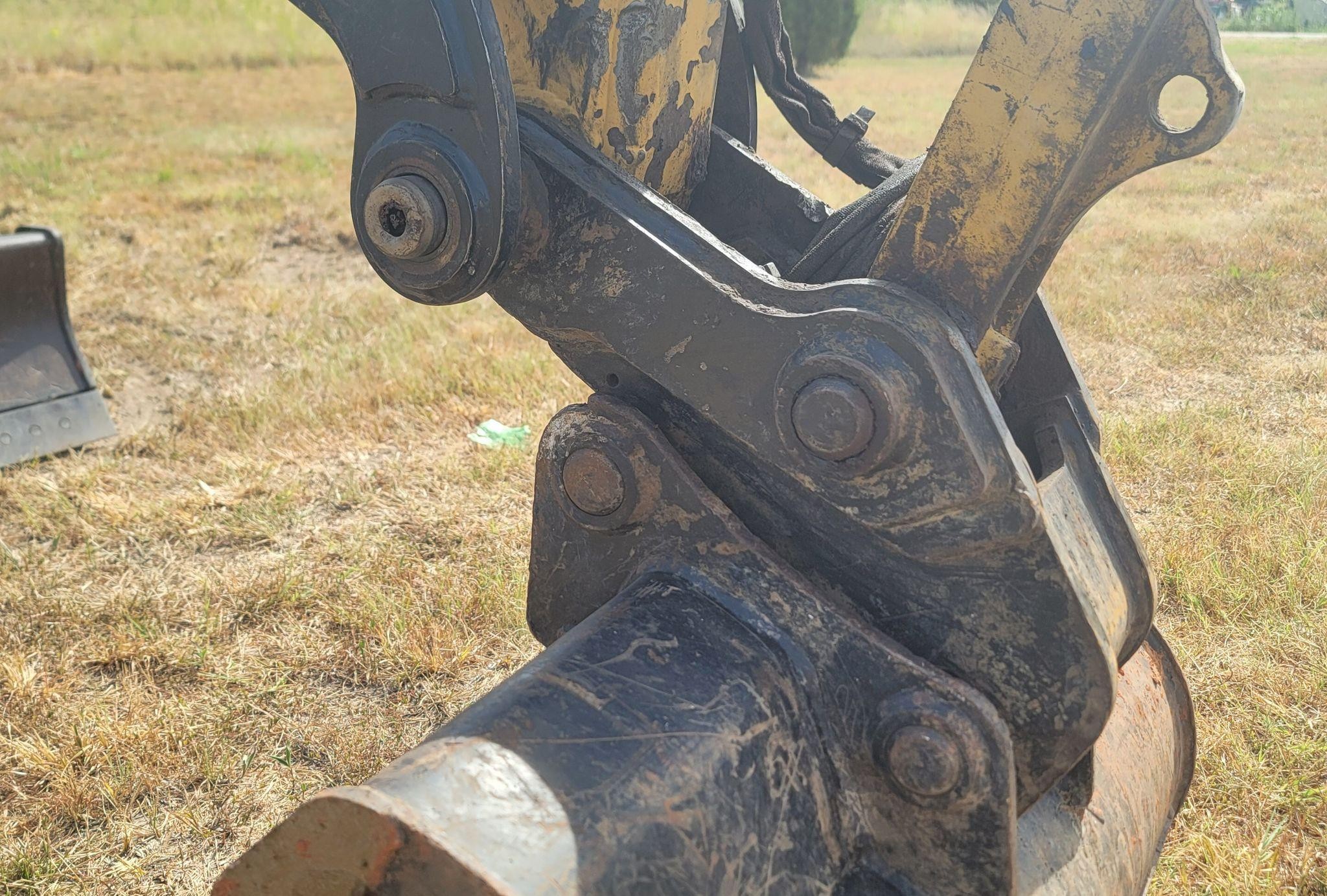 gallery 2019 Caterpillar 306CR  mini excavator