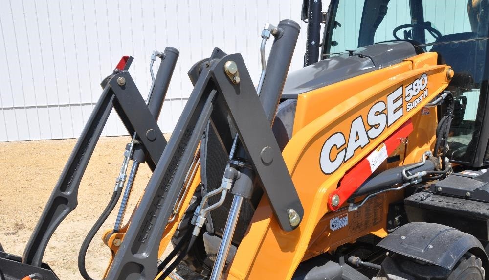 gallery 2019 Case 580 Super N 4x4 Loader Backhoe
