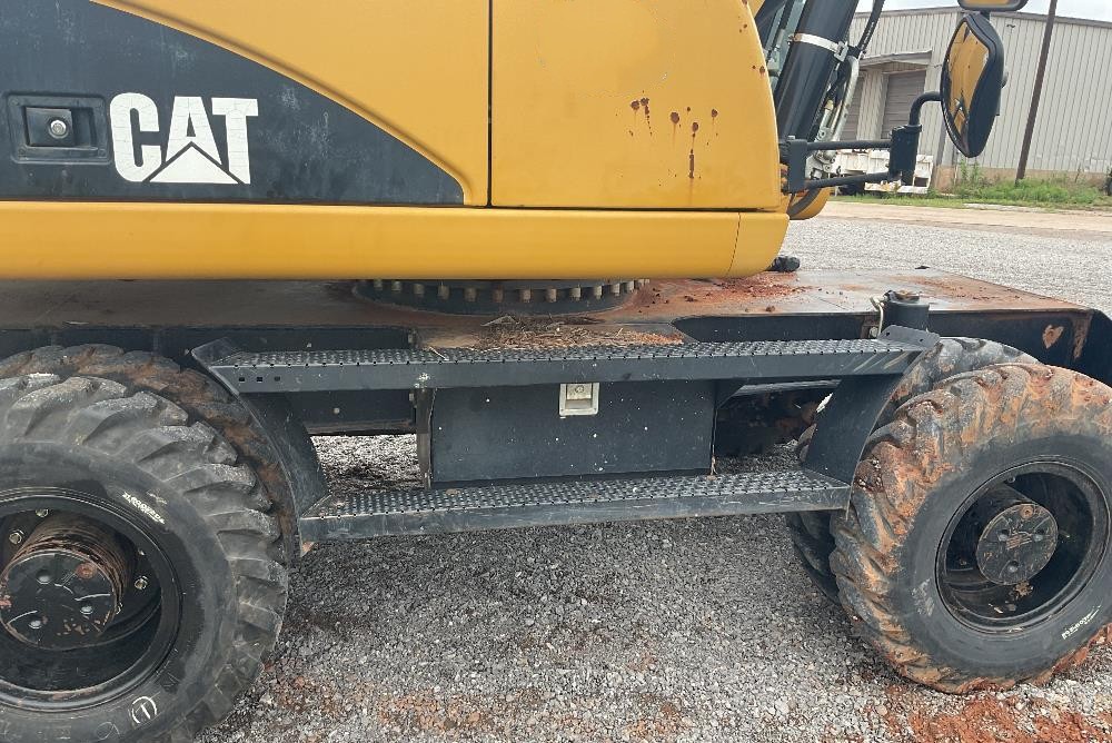 gallery 2011 Caterpillar M322D Wheeled Excavator