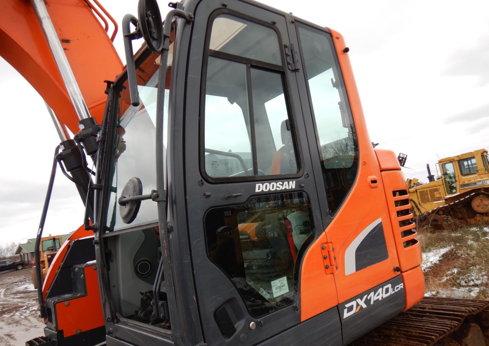 gallery 2014 Doosan DX140LCR excavator