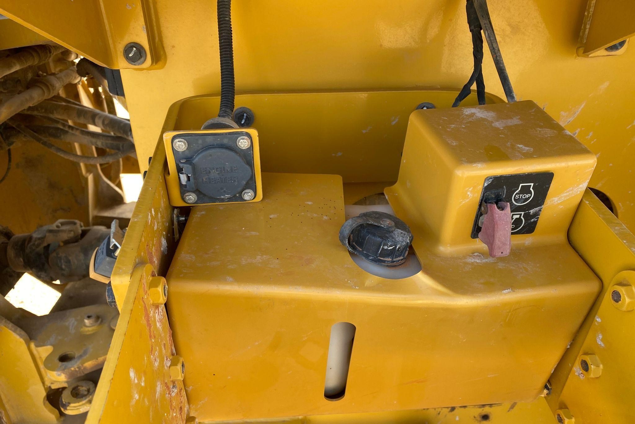 gallery 2017 Caterpillar 938M wheel loader