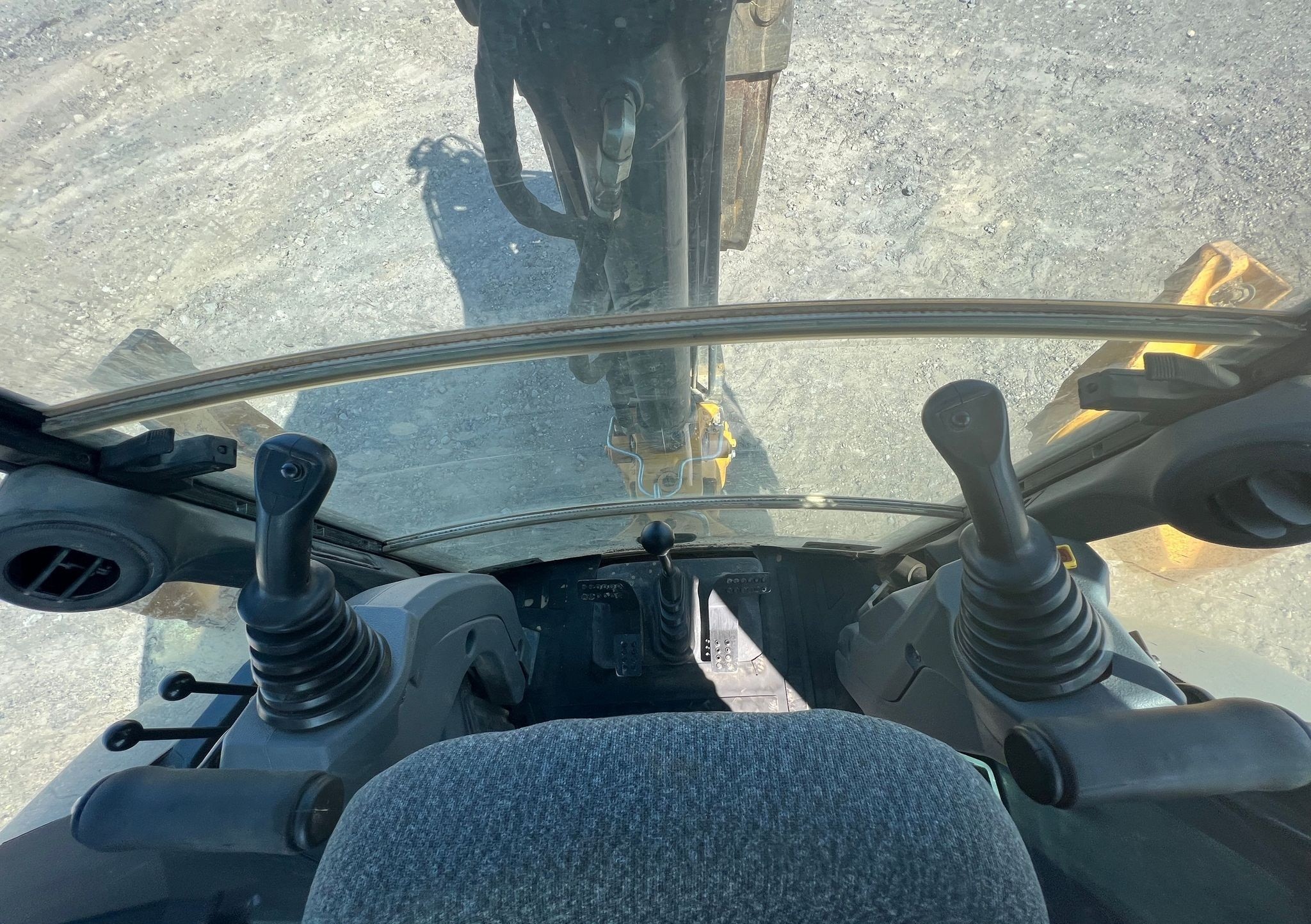 gallery 2020 John Deere 310L backhoe
