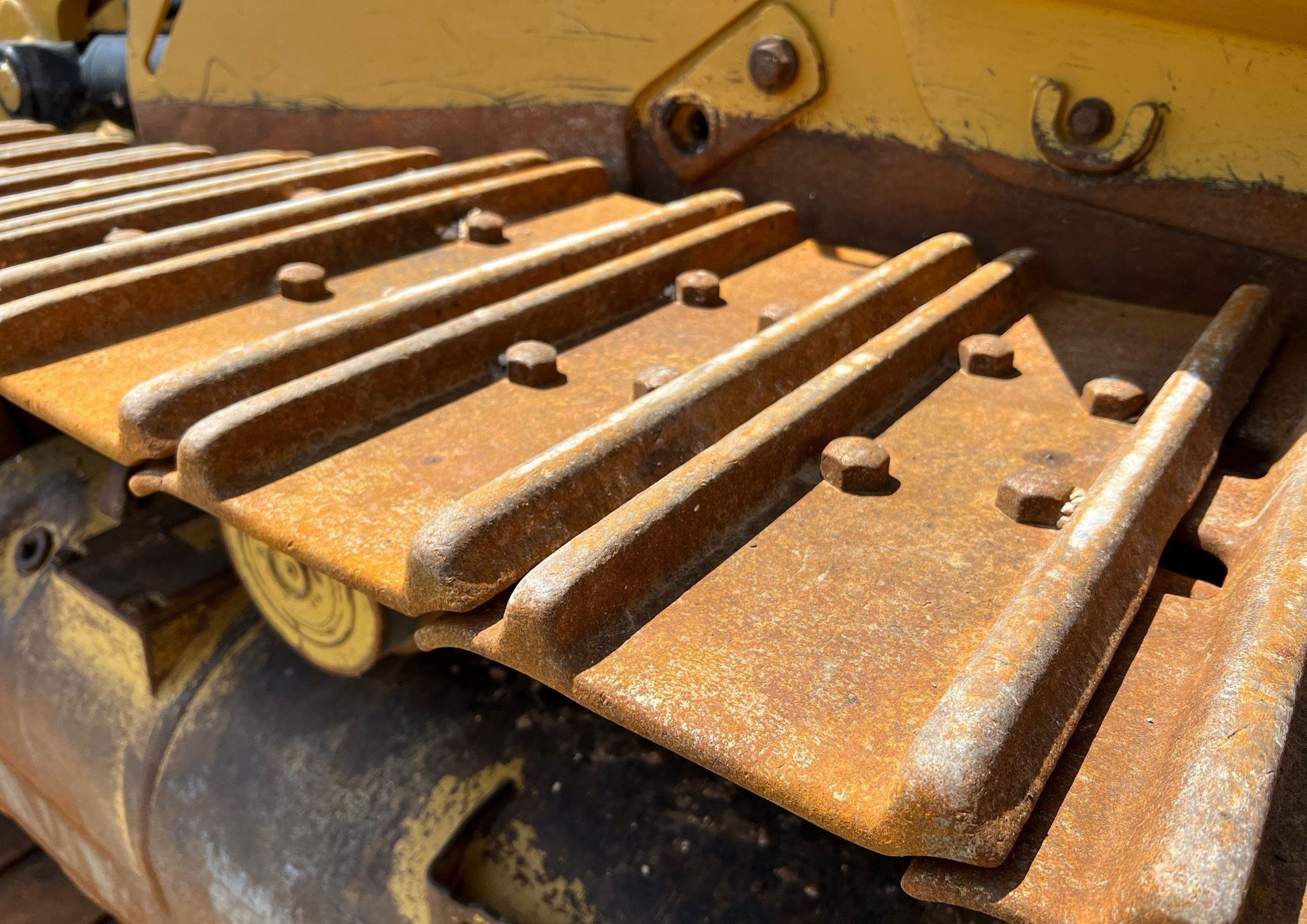 gallery 2016 Caterpillar 963K track loader