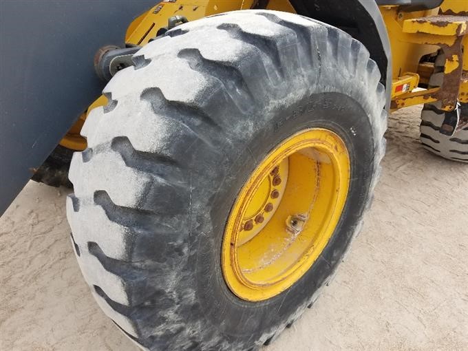 gallery 2013 John Deere 544K High Lift Wheel Loader