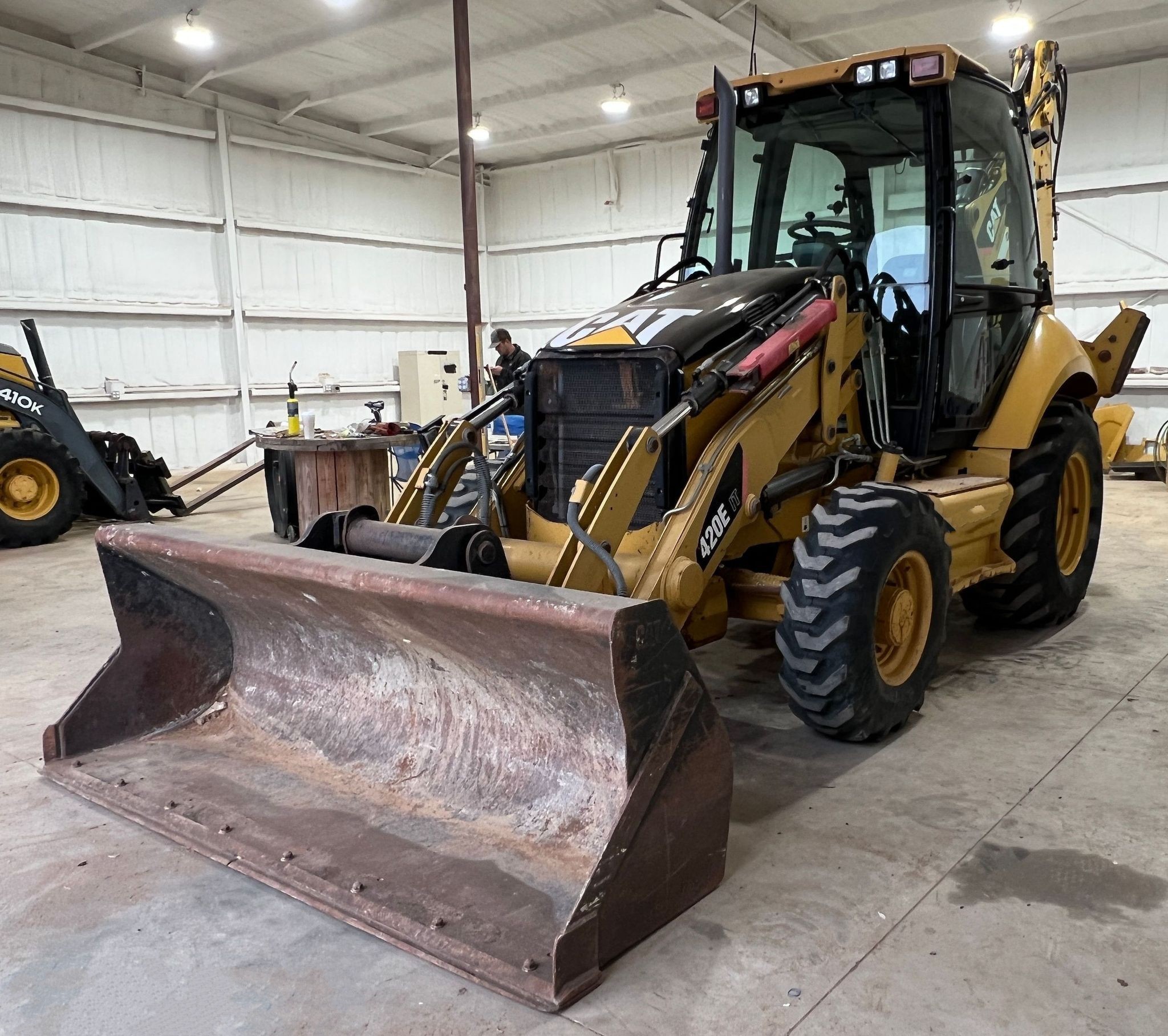 gallery 2012 Caterpillar 420E IT  backhoe