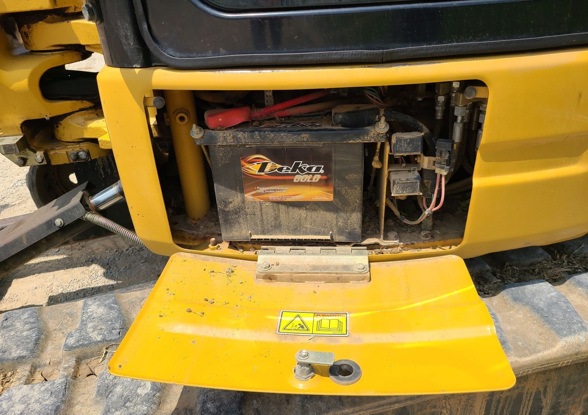 gallery 2011 Caterpillar 305.5D CR mini excavator