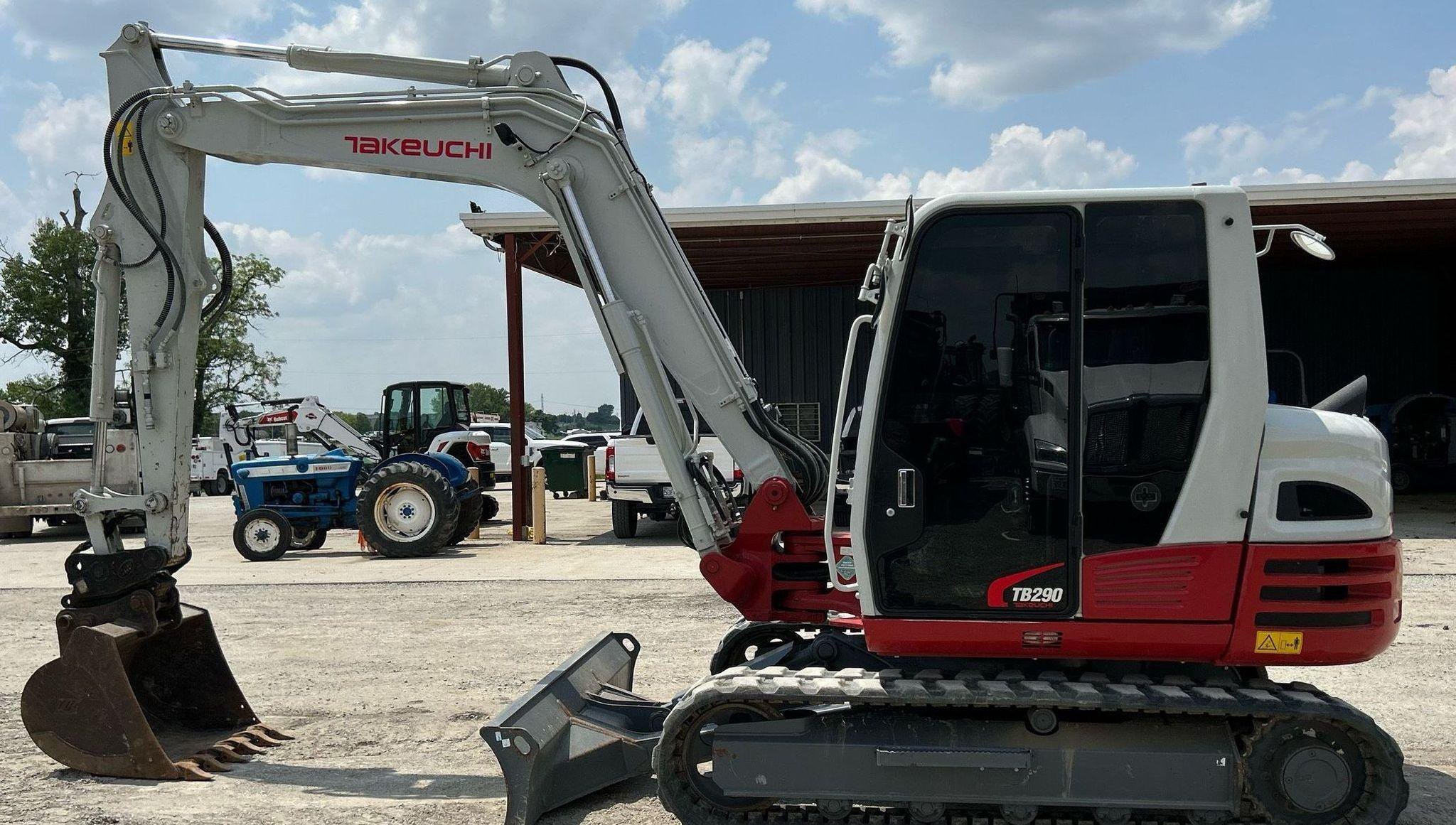 gallery 2020 Takeuchi TB290 mini excavator