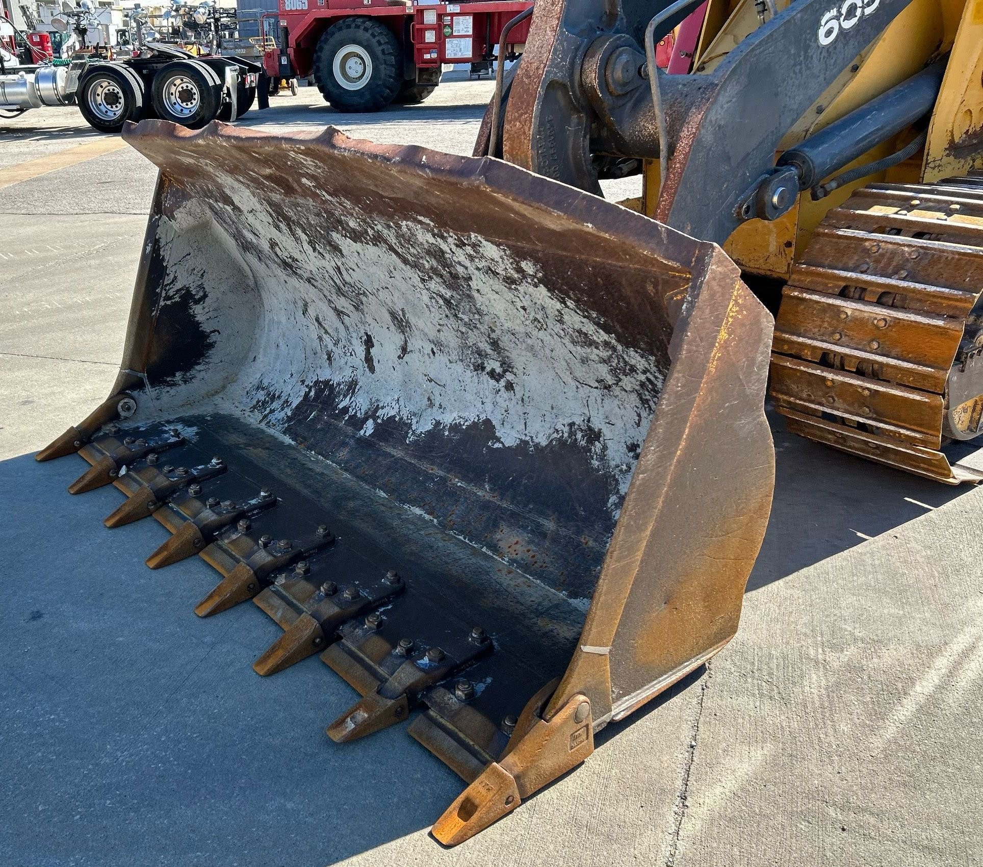gallery 2012 John Deere 605C track loader