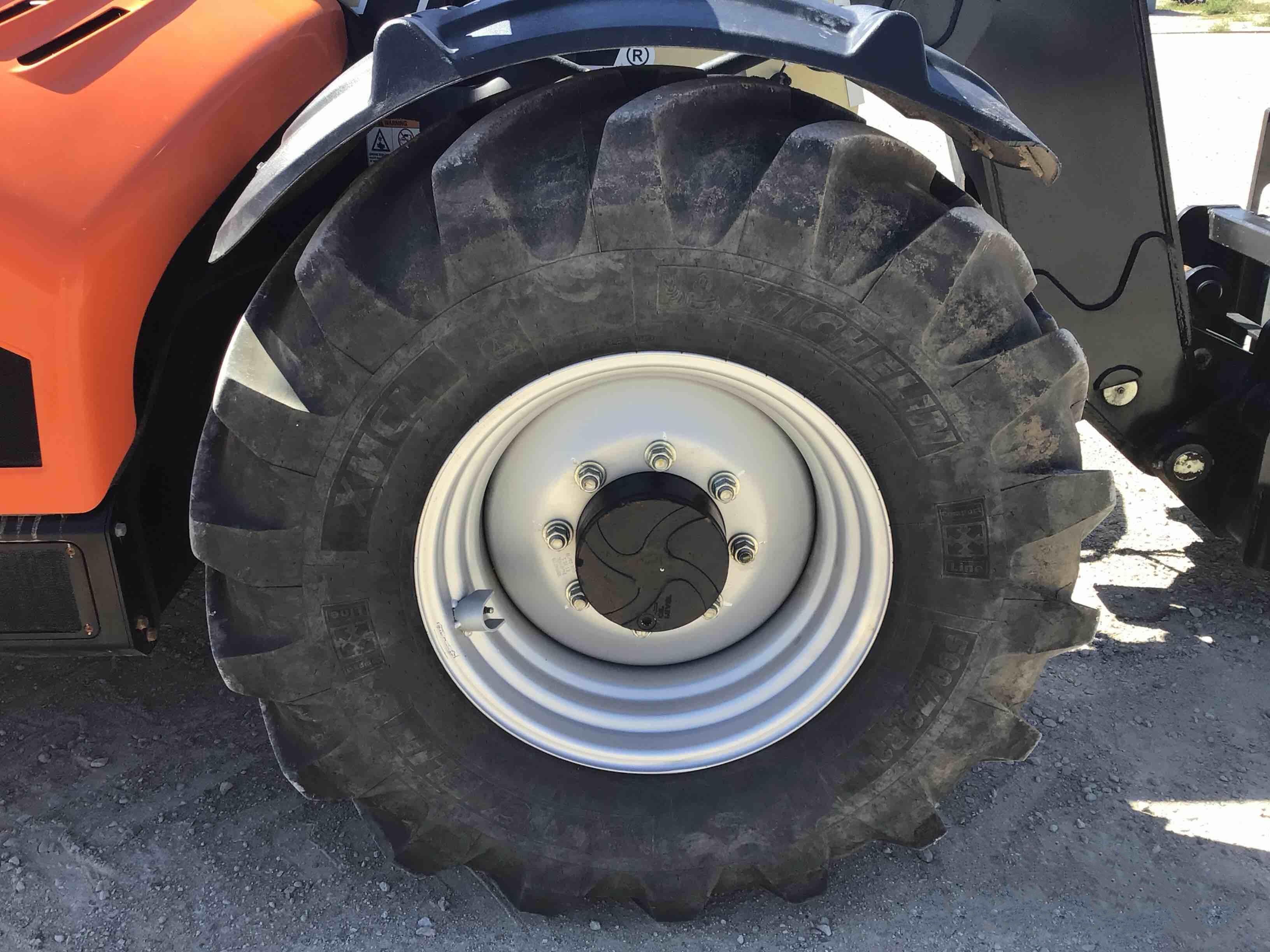 gallery 2018 JLG 925 4x4x4 Telehandler