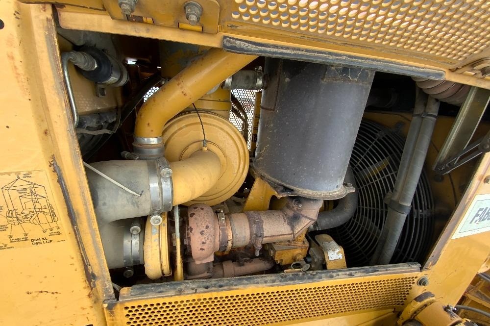 gallery 2005 Caterpillar D6N LGP Crawler Dozer