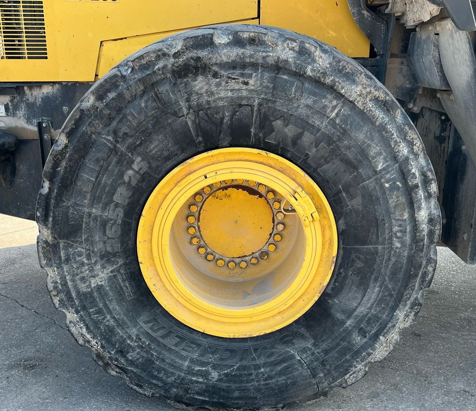 gallery 2015 Komatsu WA470-7 wheel loader