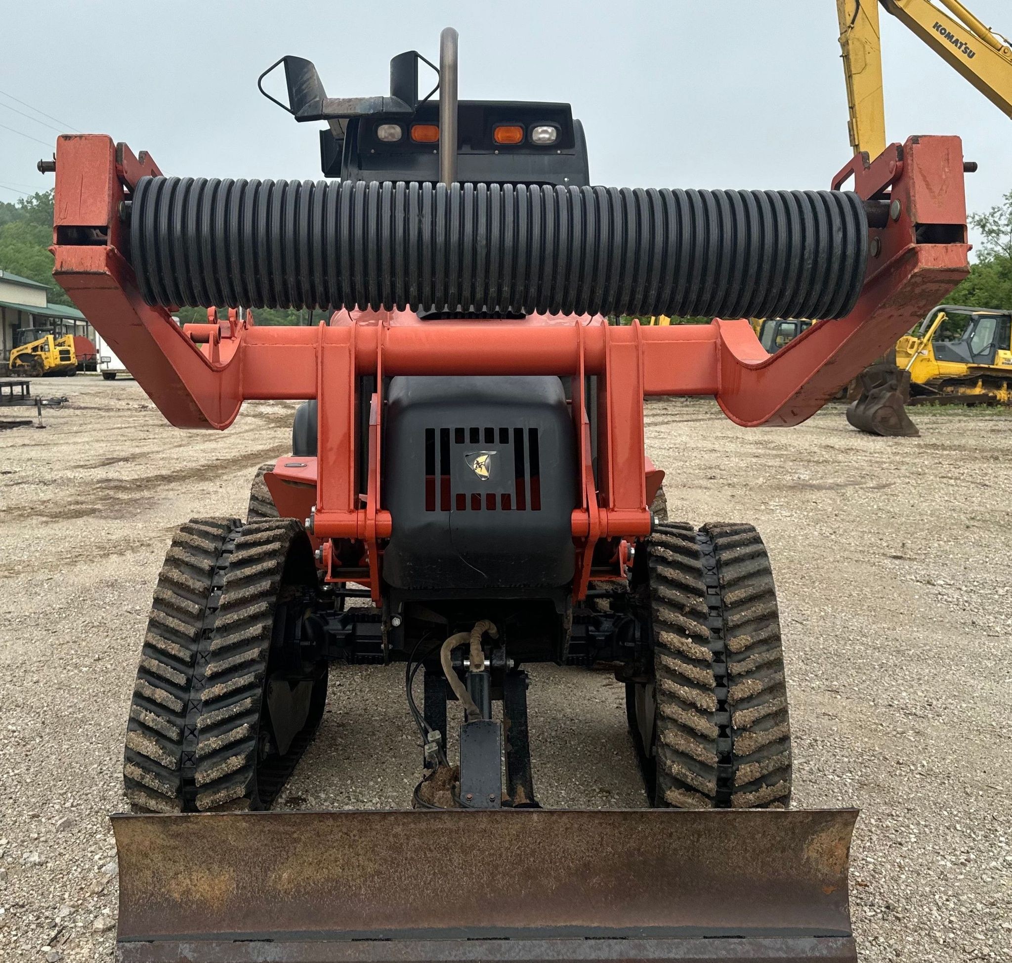 gallery 2013 Ditch Witch RT120 Quad trencher