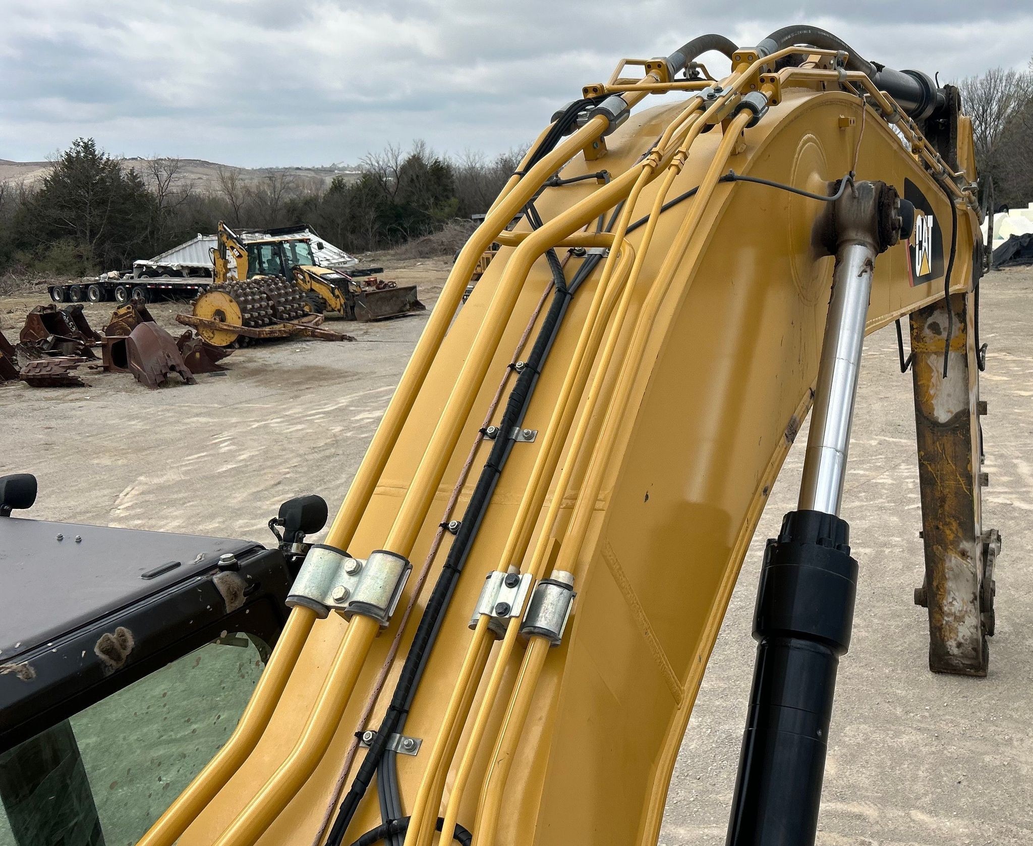 gallery 2013 Caterpillar 349E L excavator