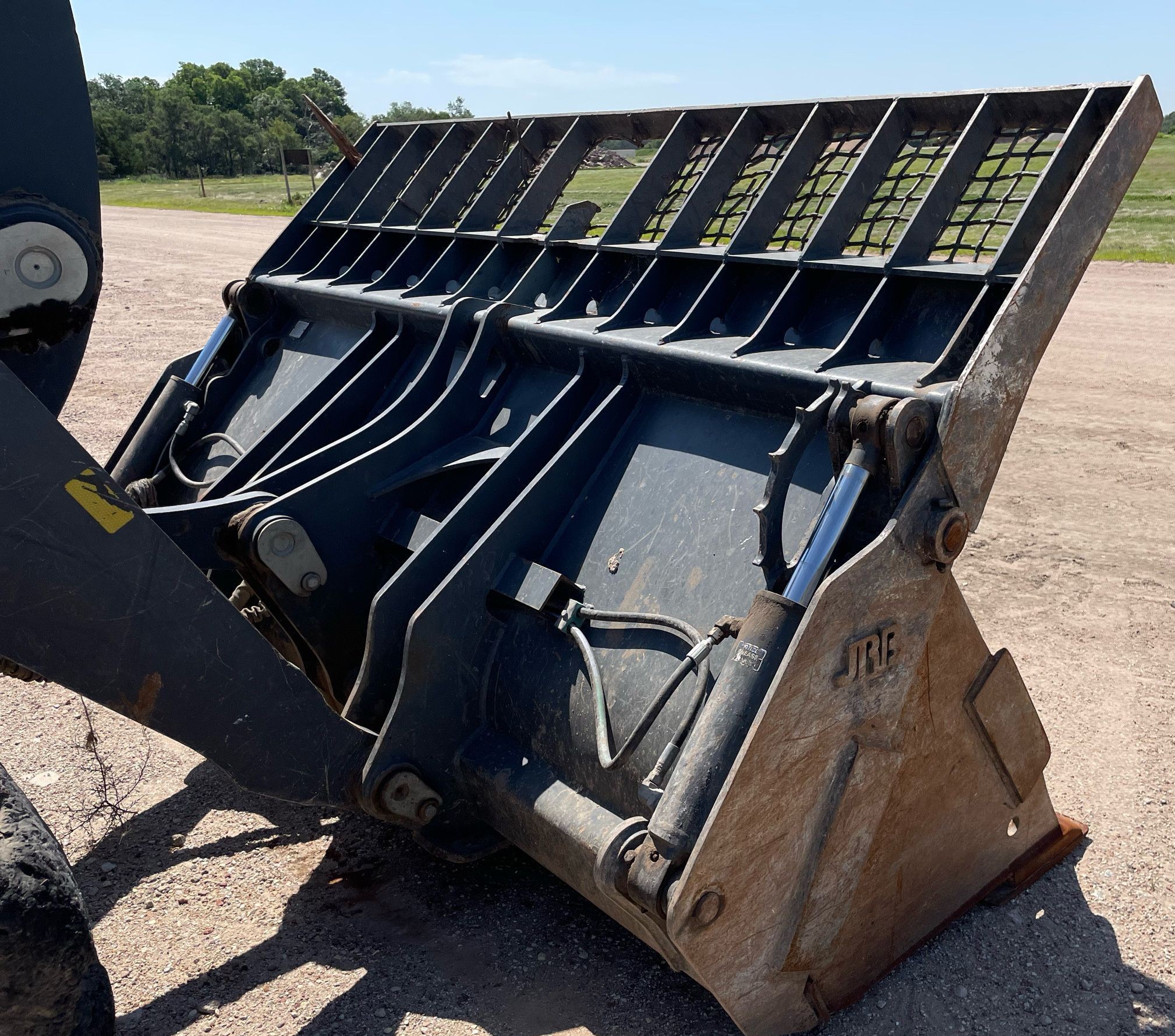 gallery 2013 John Deere 624K wheel loader