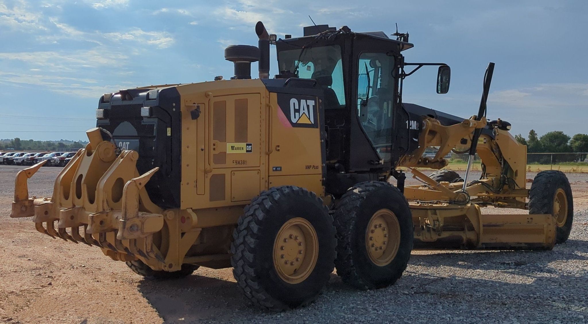 gallery 2013 Caterpillar 12M2 VHP Plus motor grader