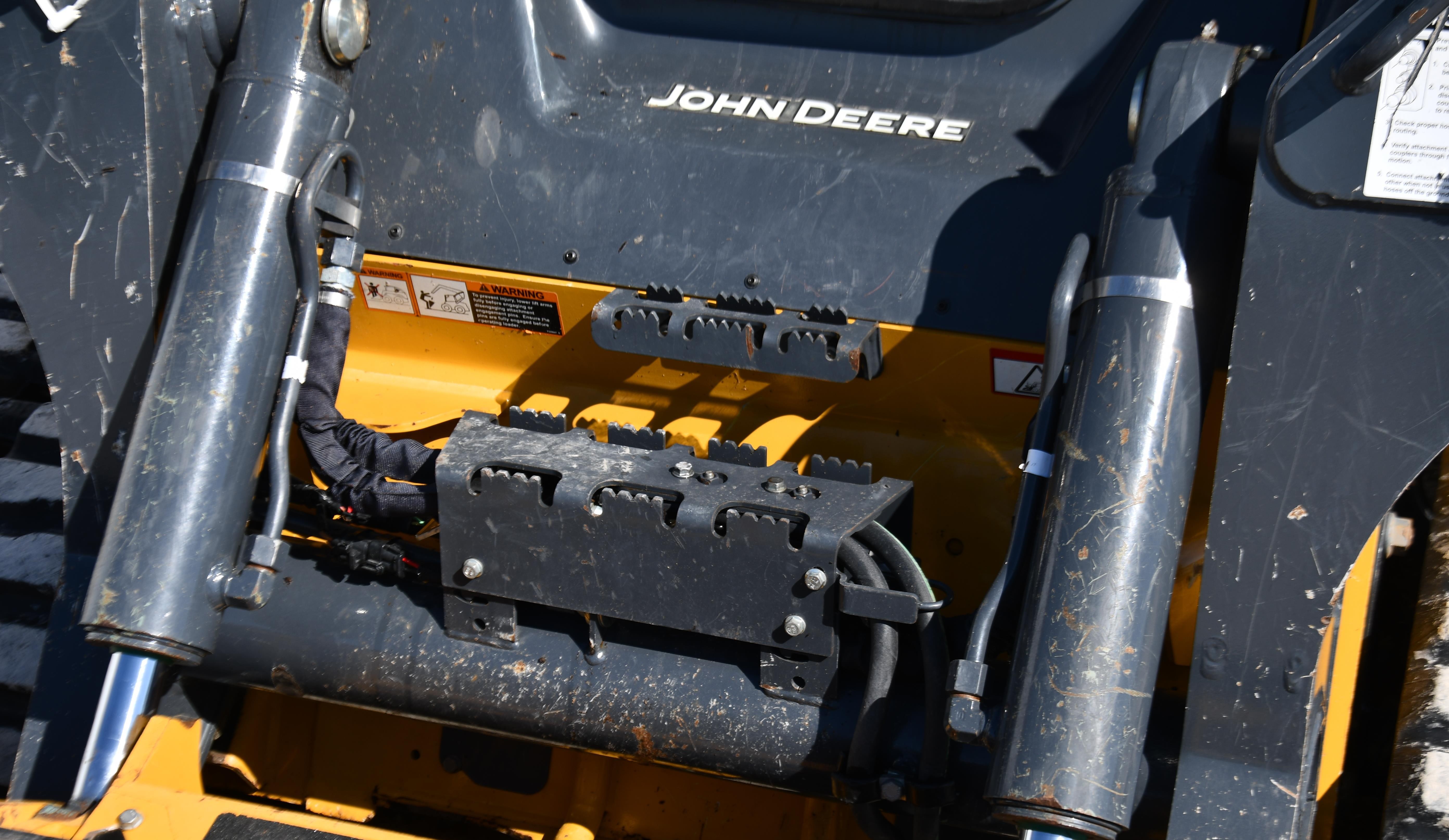 gallery 2022 John Deere 333G Compact Track Loader