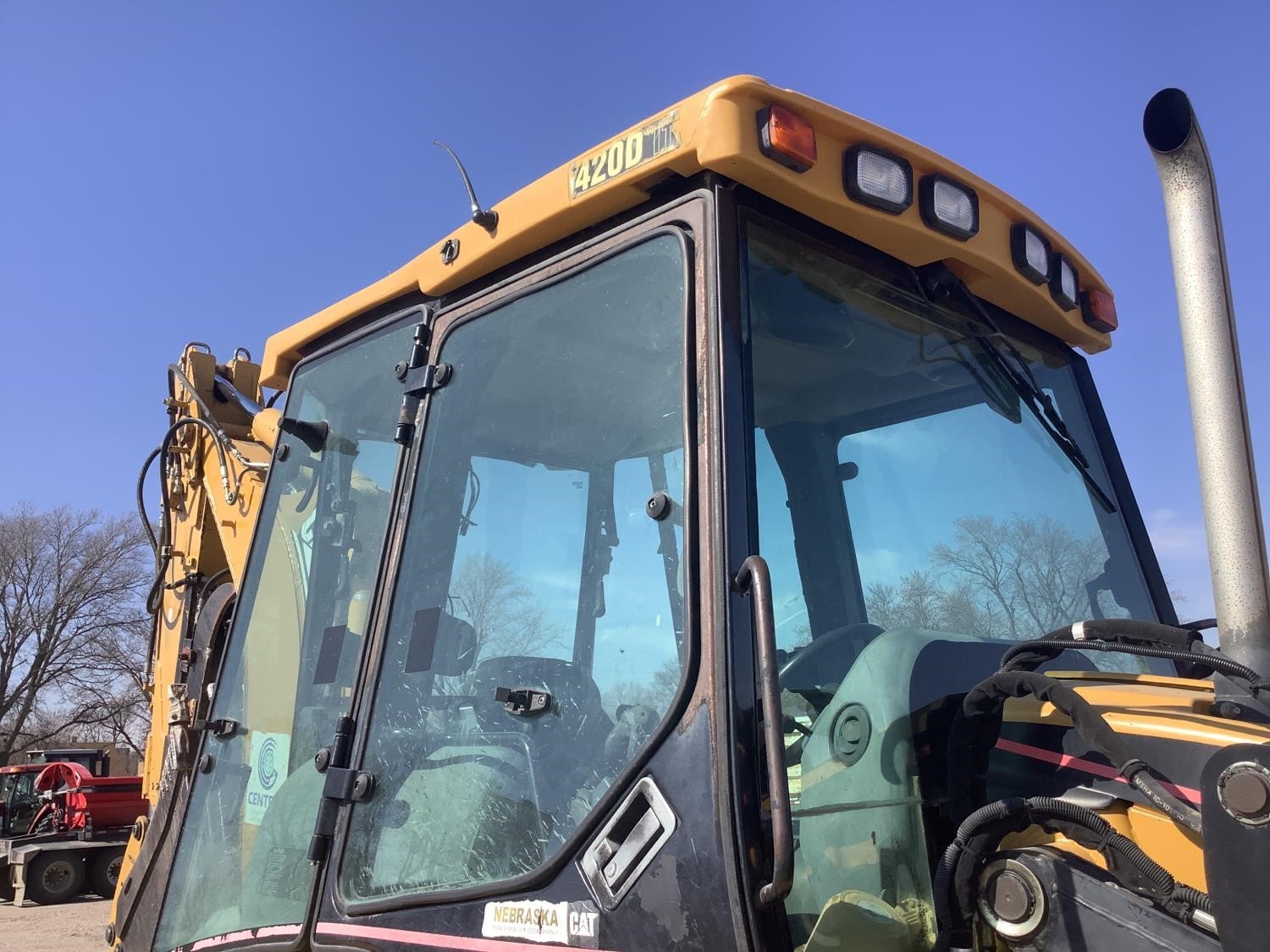 gallery 2005 Caterpillar 420D 4x4 Loader Backhoe W4-IN-1 Bucket & Extend