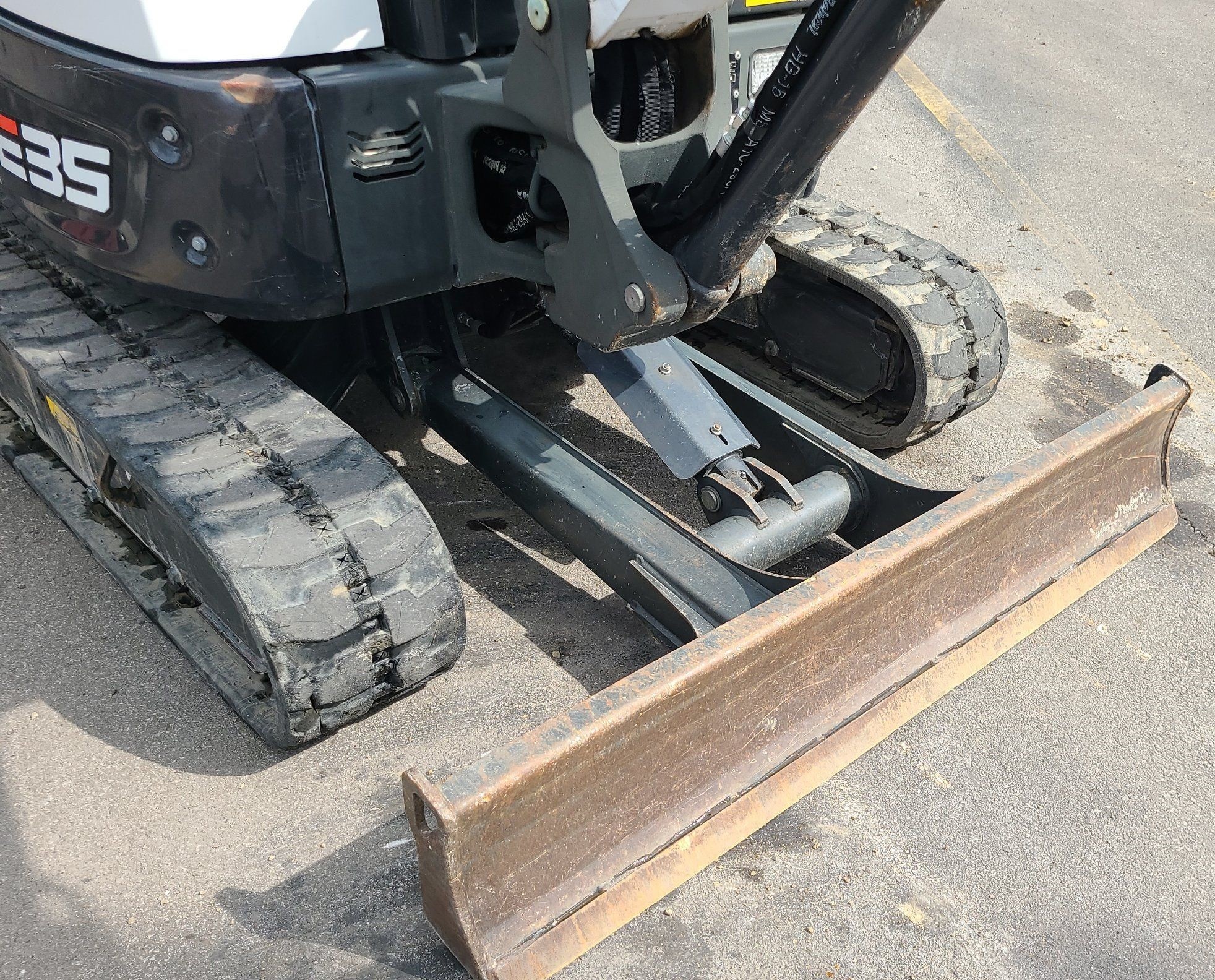 gallery 2020 Bobcat E35i mini excavator