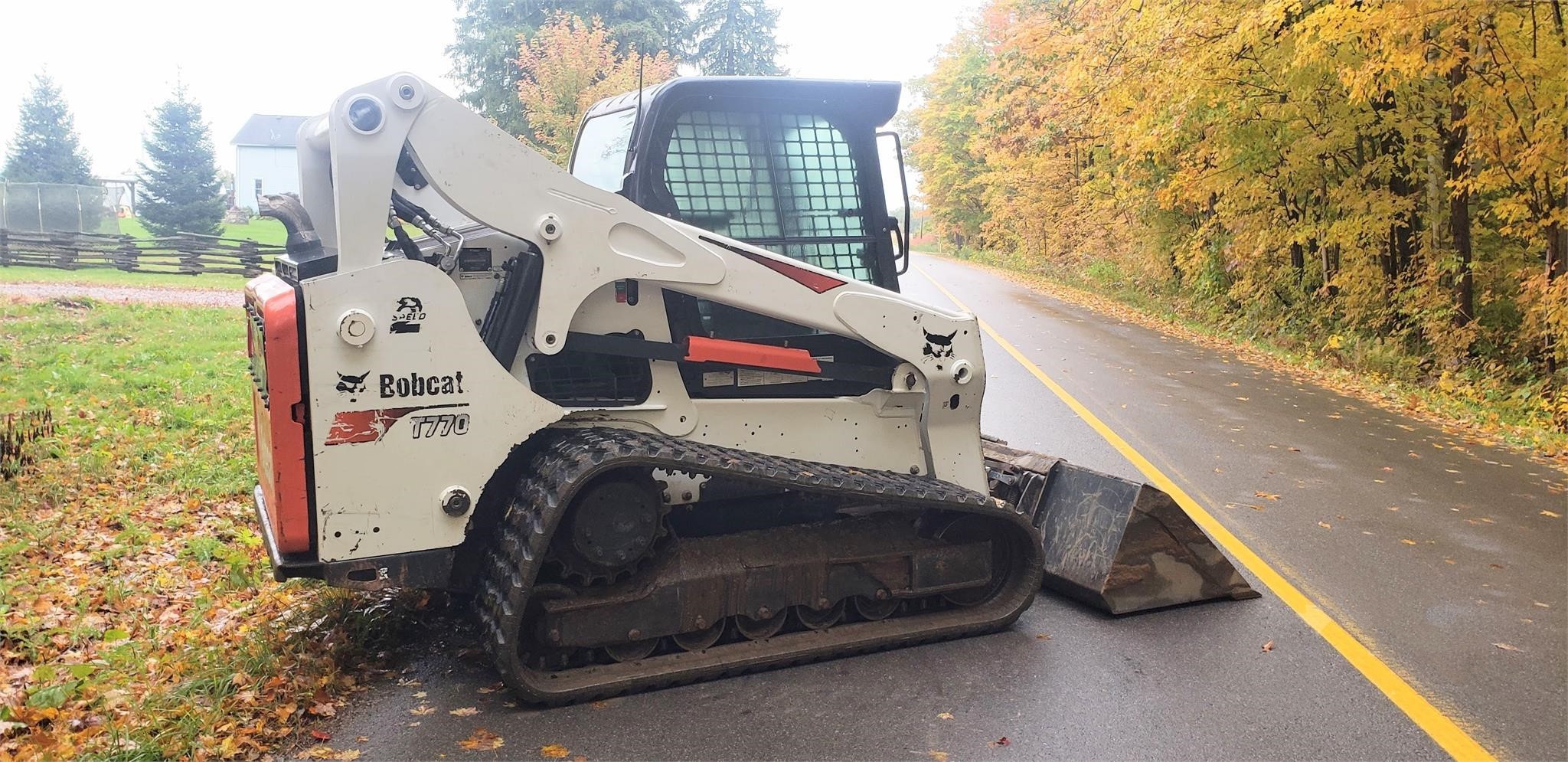 gallery 2017 BOBCAT T770  Skid Steer