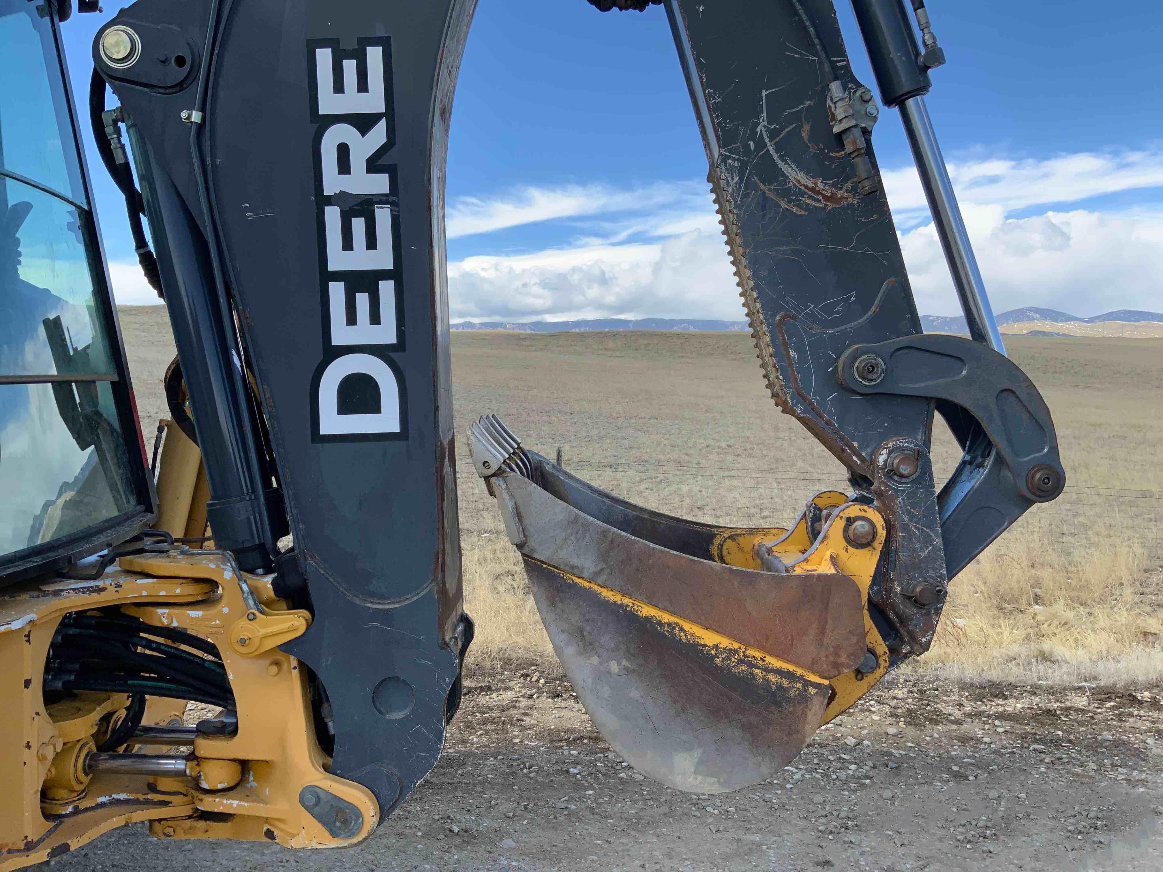 gallery 2012 John Deere 410J 4x4 Loader Backhoew Extendahoe