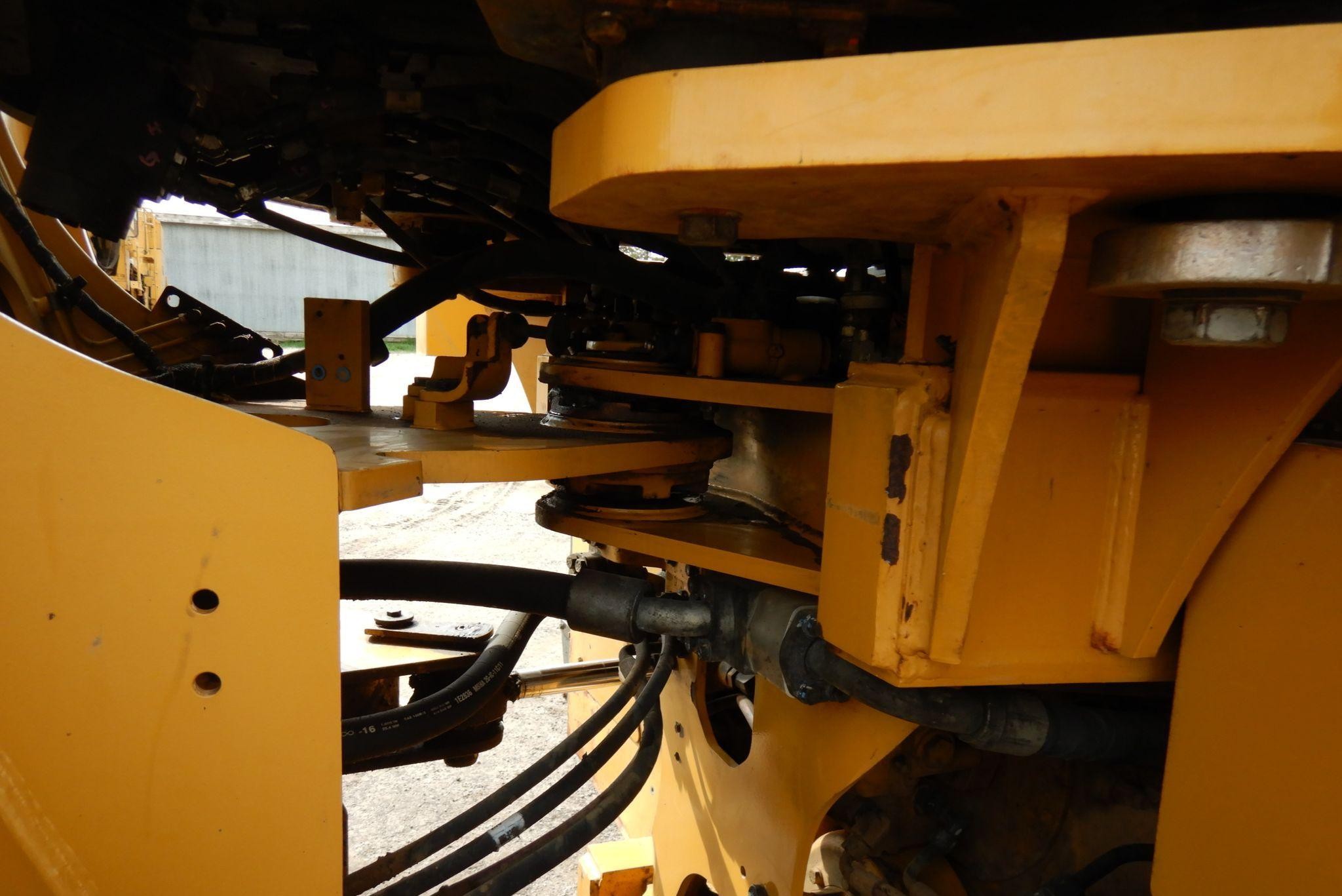 gallery 2014 Caterpillar 950K wheel loader