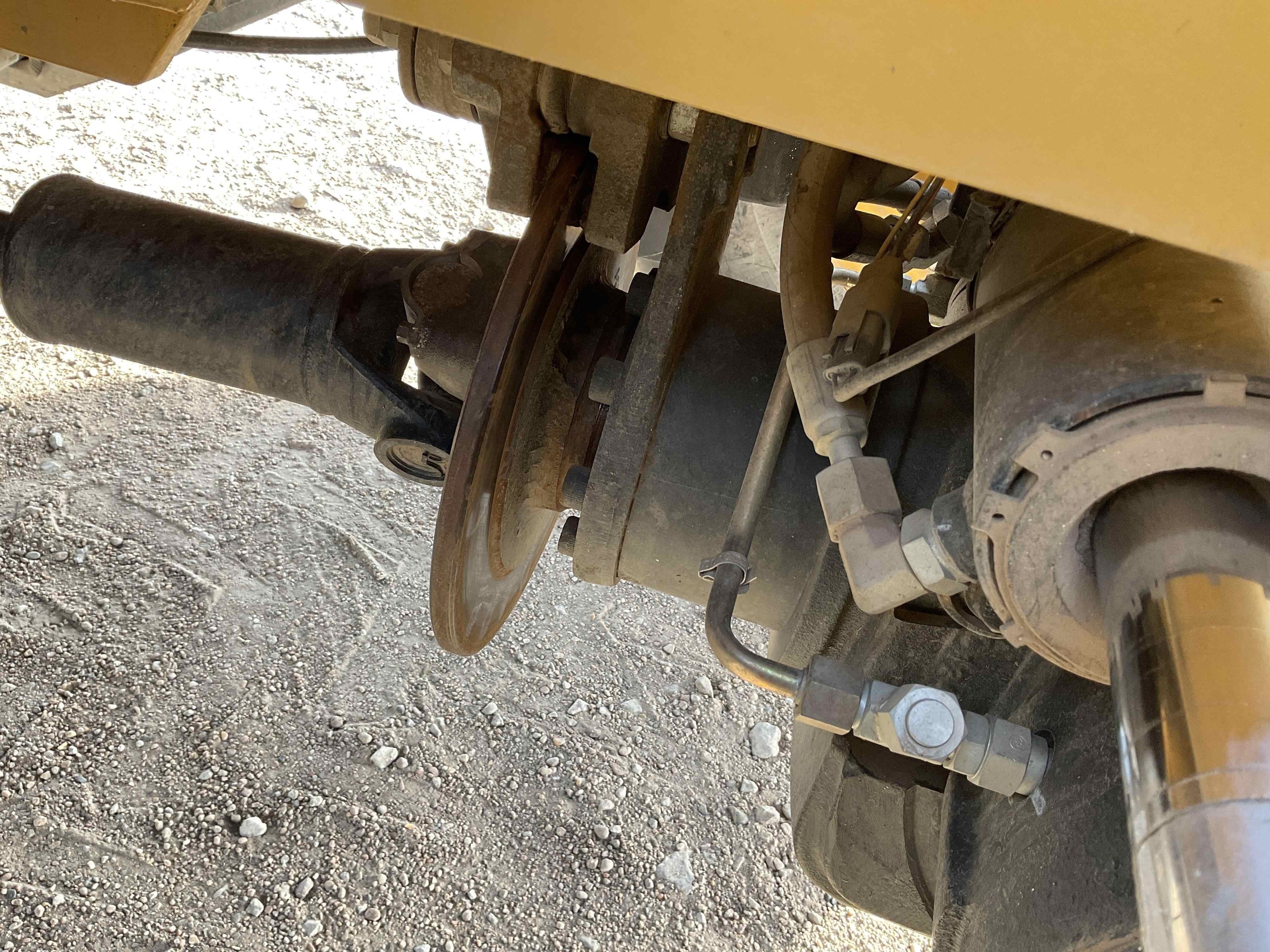 gallery 2012 Caterpillar TH406 4x4x4 Telehandler