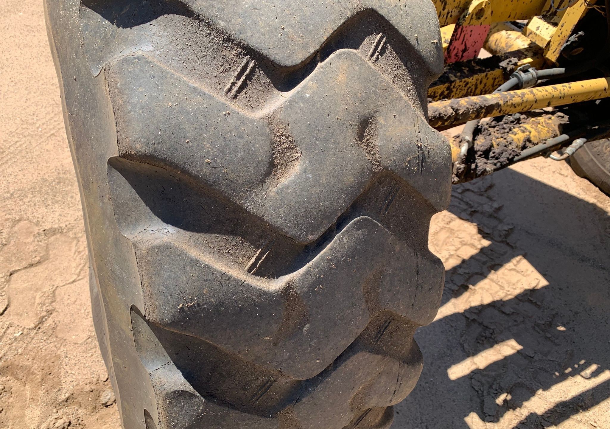 gallery 2008 Caterpillar 140M motor grader