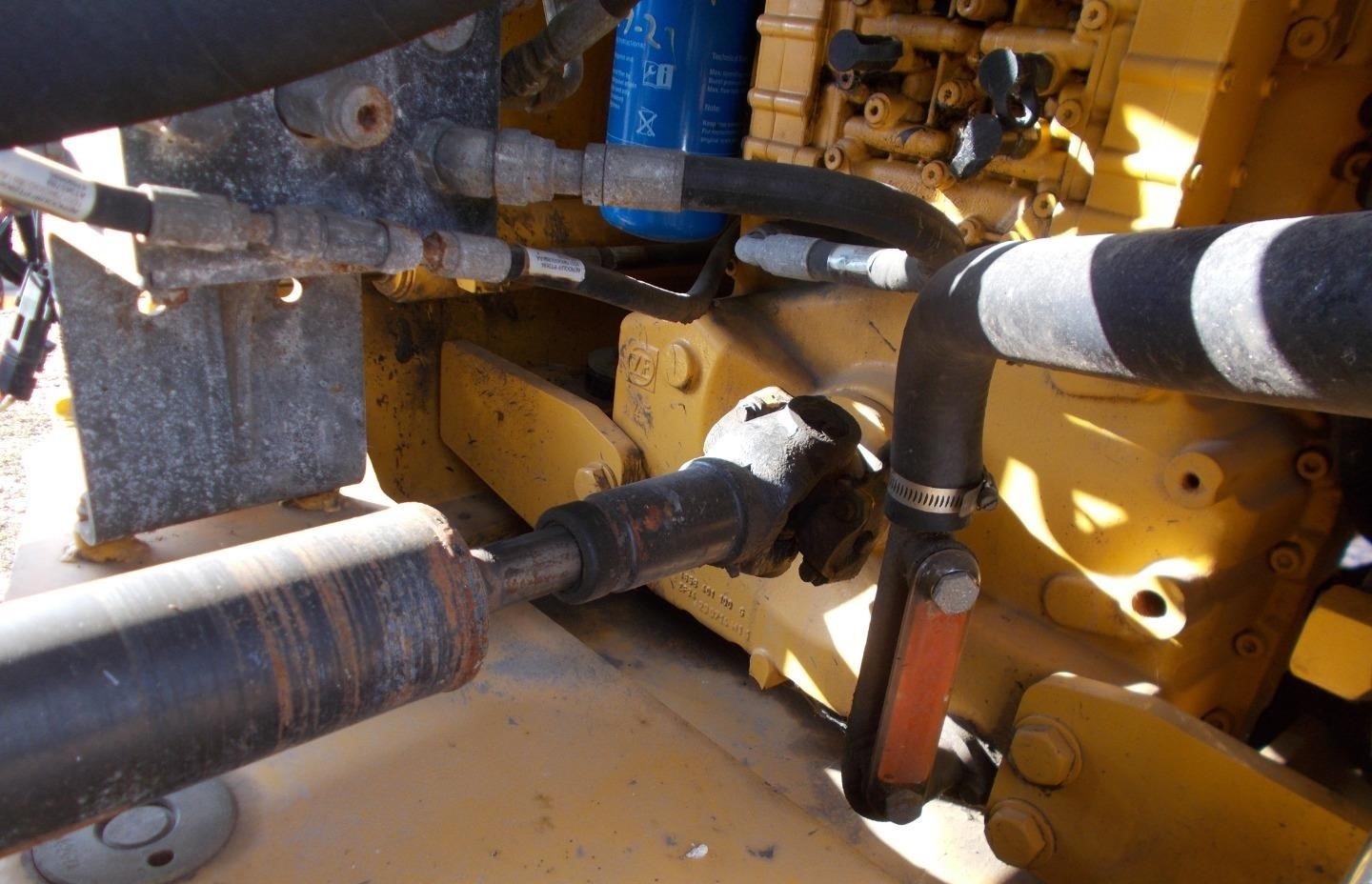 gallery 2015 John Deere 544K Wheel Loader