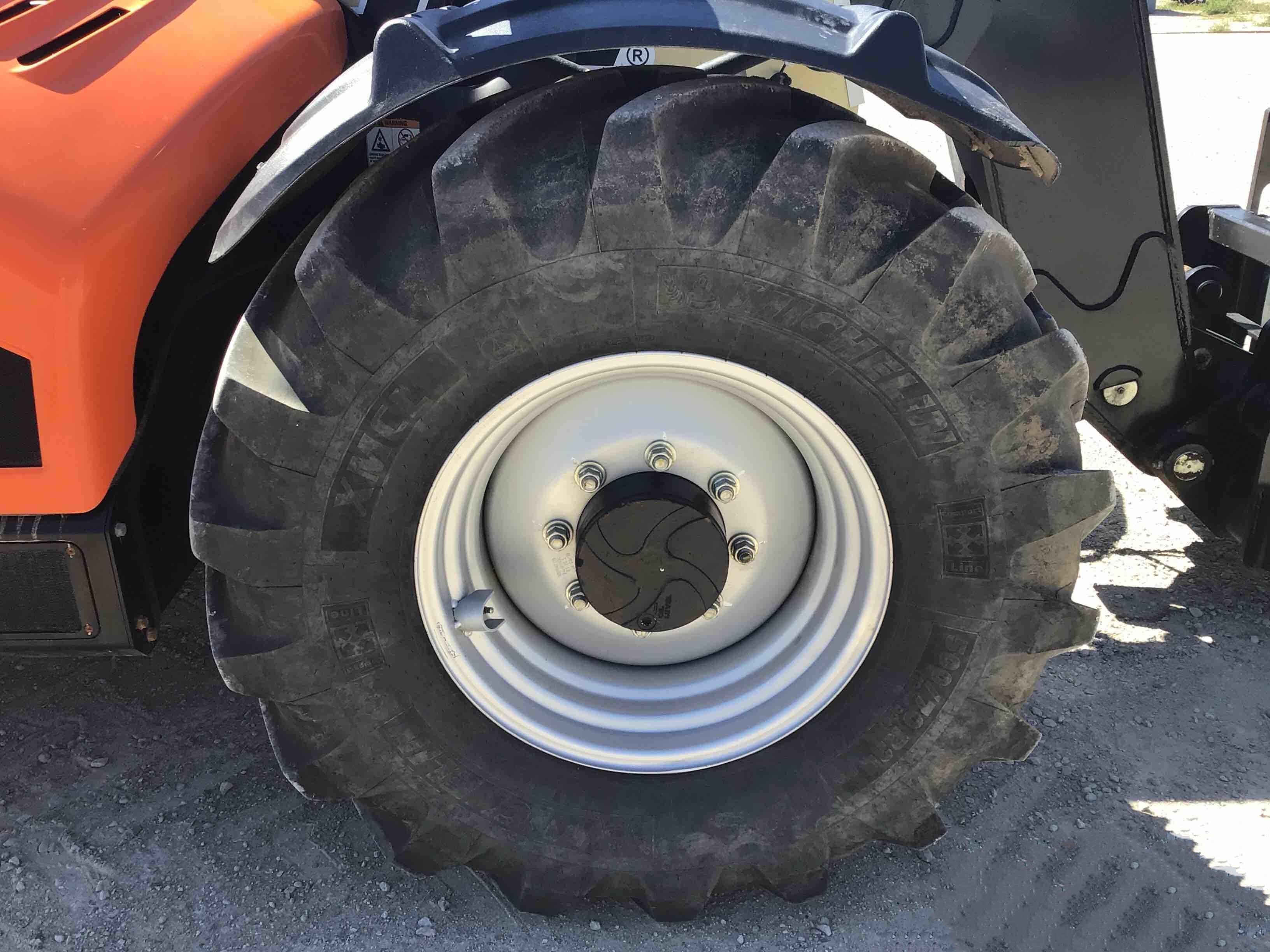 gallery 2018 JLG 925 Telehandler