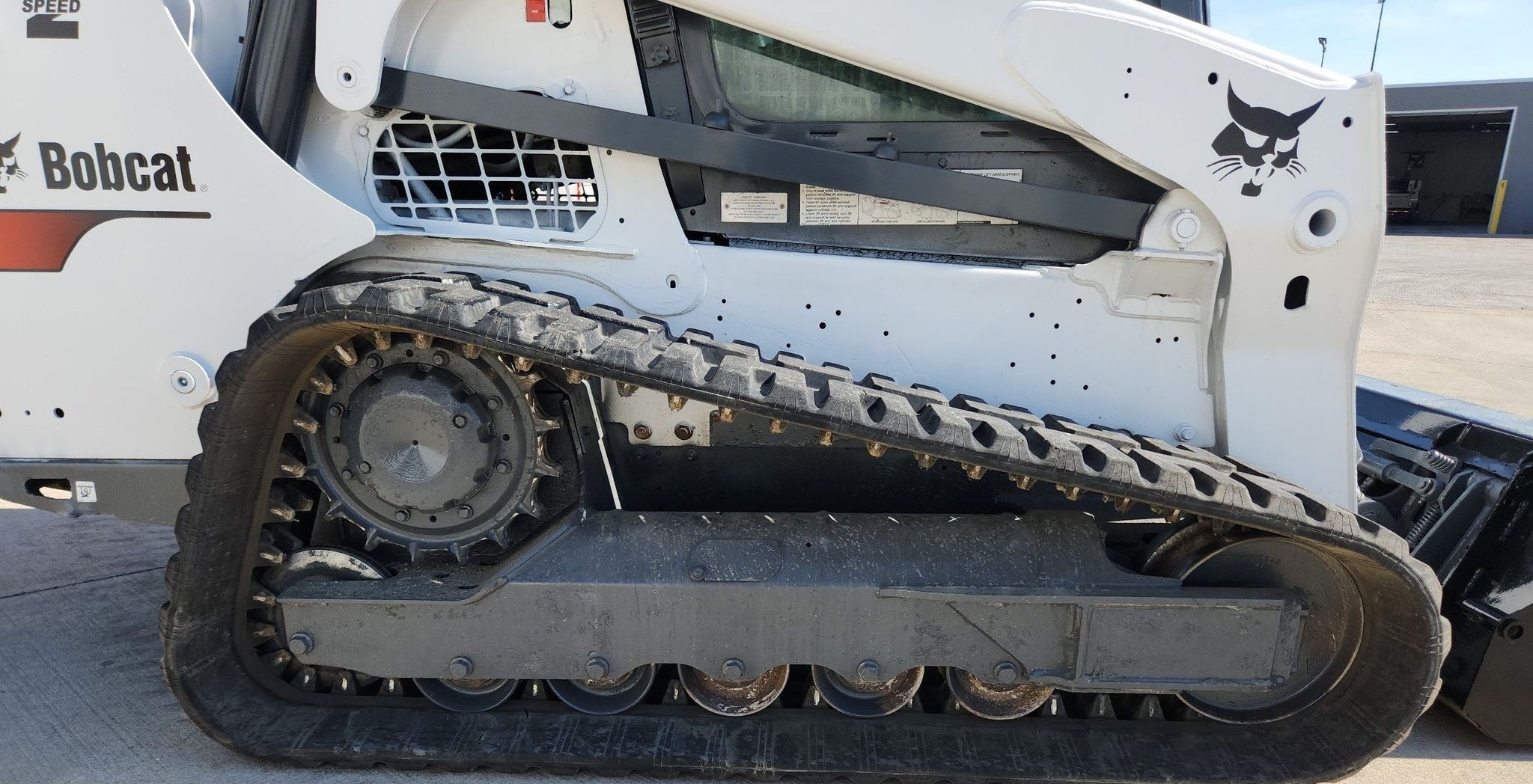 gallery 2018 Bobcat T770 tracked skid steer loader