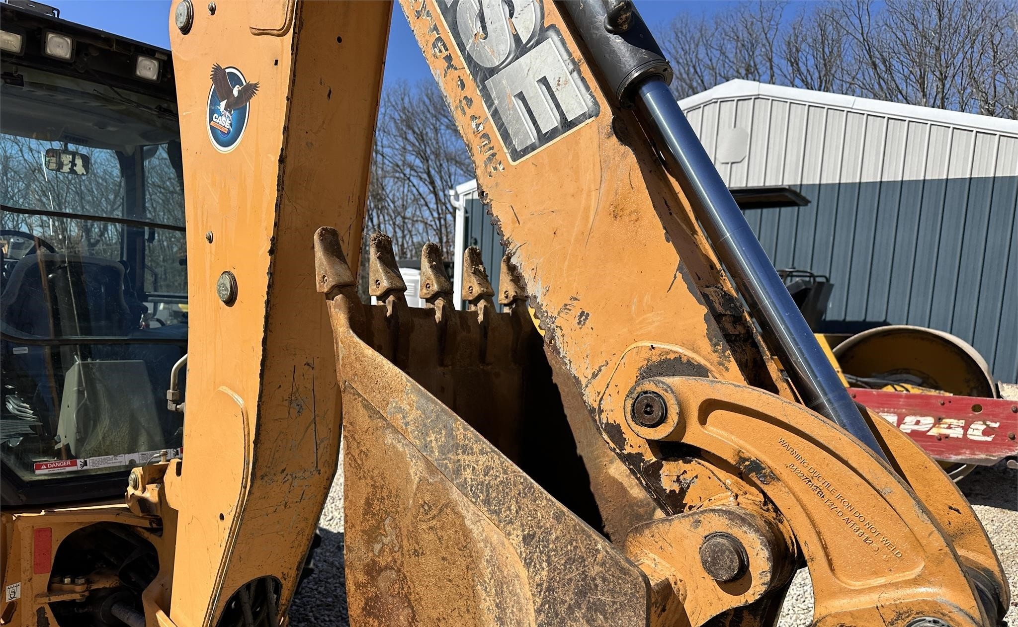 gallery 2018 CASE 580SN Backhoe