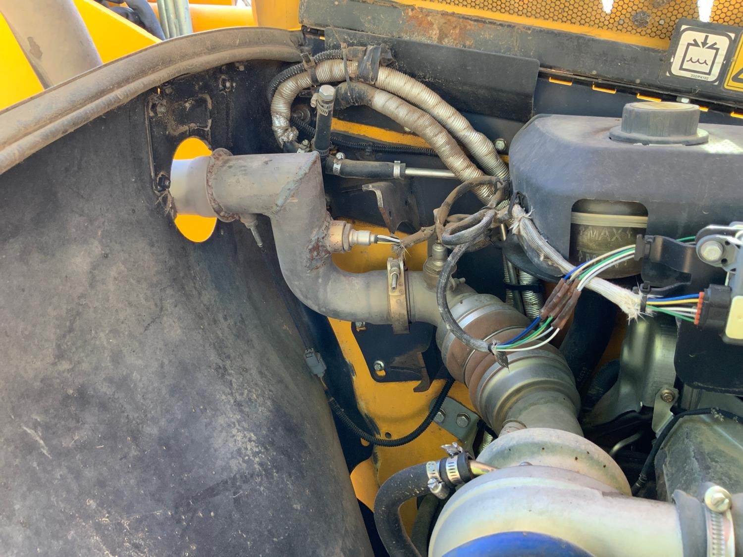 gallery 2017 Jcb 560-80AGS 4x4x4 Telehandler