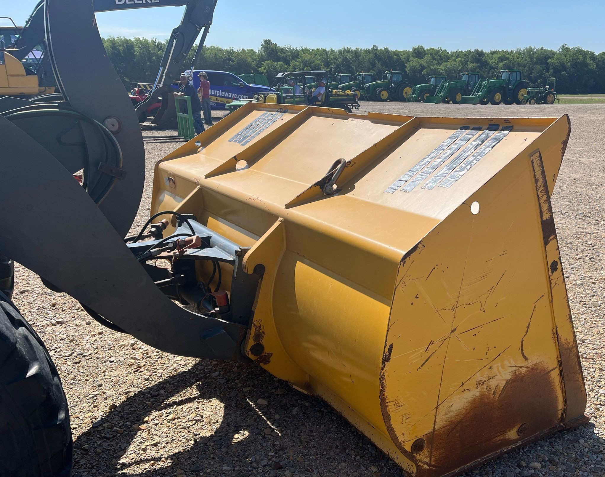 gallery 2016 John Deere 324K wheel loader