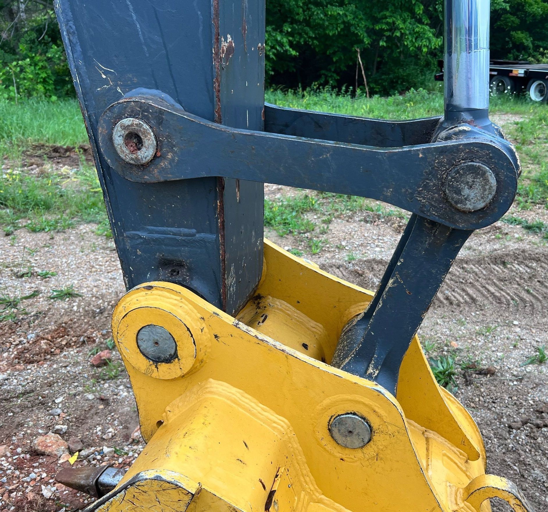 gallery 2014 John Deere 130G excavator