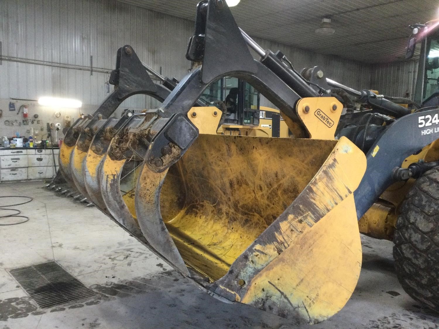 gallery 2009 John Deere 524K High Lift Wheel Loader